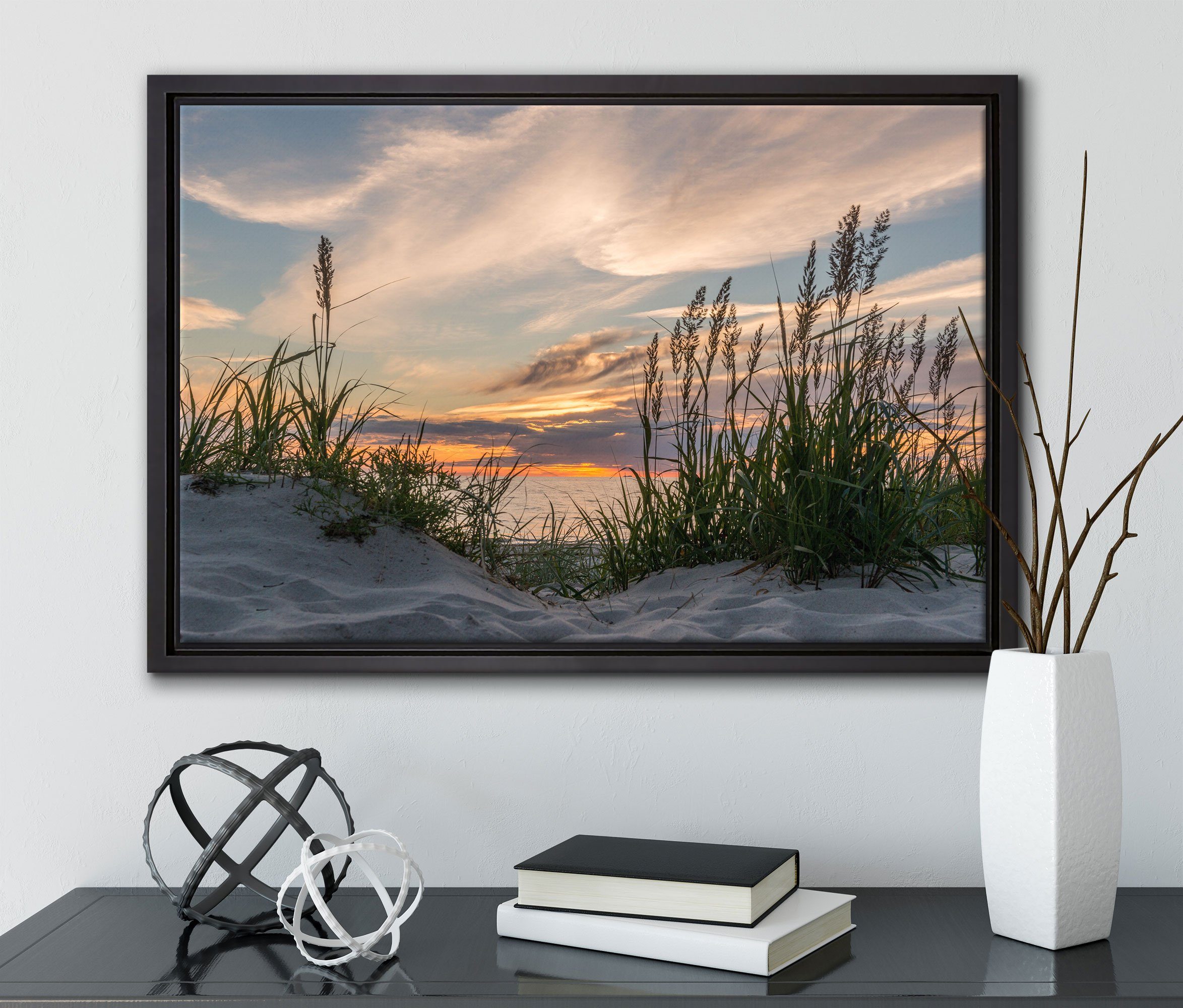 Pixxprint Leinwandbild Gras am Strand Sonnenuntergang, bespannt, inkl. fertig bei Schattenfugen-Bilderrahmen in Wanddekoration (1 Leinwandbild gefasst, Zackenaufhänger einem St)