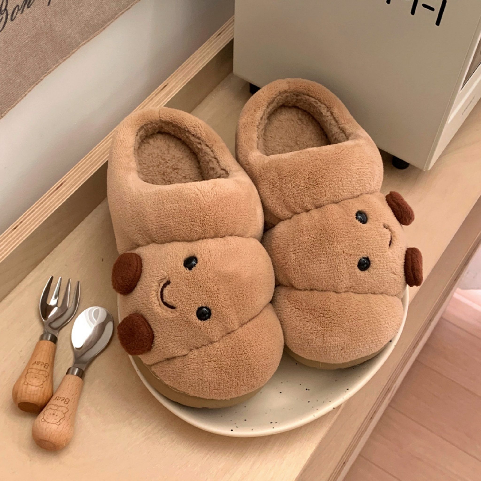 NEXORA Kuschelige Plüsch-Hausschuhe mit süßem Motiv Plüsch Hausschuhe (Paar) kuschelige Hausschuhe, niedliches Motiv