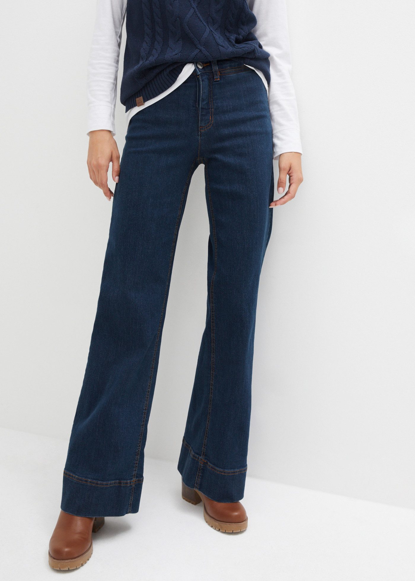 bonprix Weite Jeans im Marlene-Stil, Loose Fit, mit Stretch-Anteil, casual