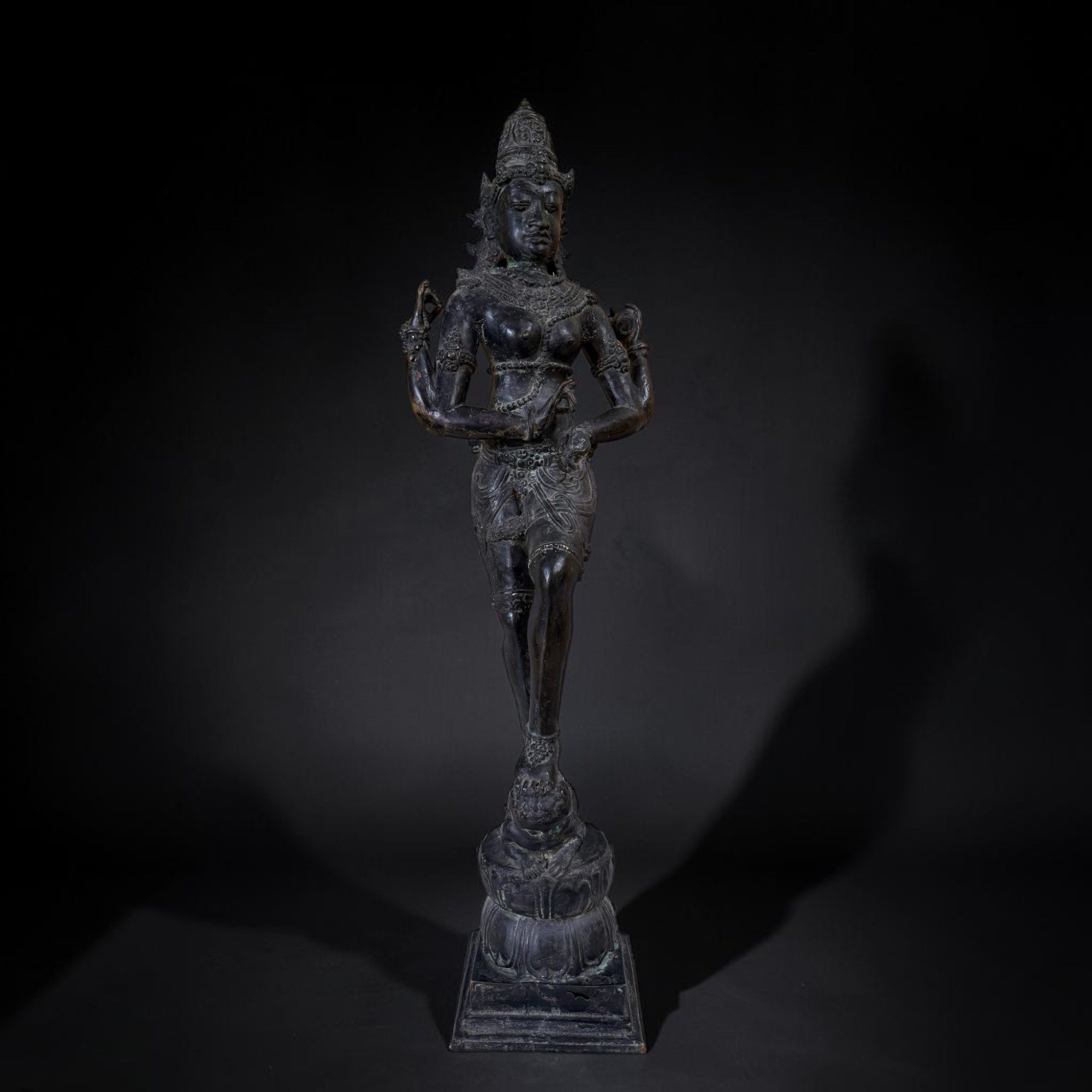 Asien LifeStyle Buddhafigur Bronze Statue Devi Shakti Indien Skulptur alt Chola Stil 106cm