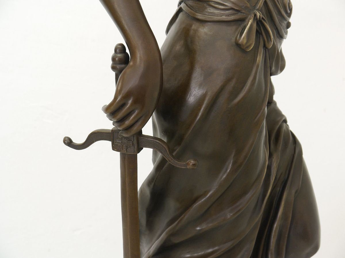 Göttin Rechtwesens Justitia Marmor Figur Dekoobjekt AFG auf Bronze des