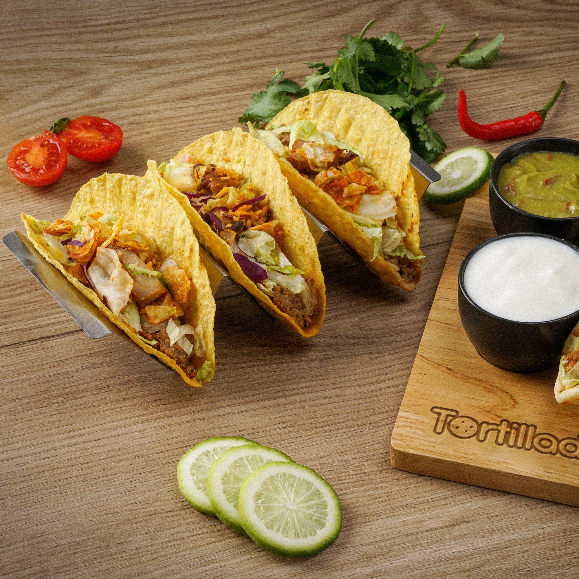 Tortillada Tortillaform Taco- und Hotdog-Halter mit Servierbrett, (Set), für bis zu 6 Tacos, mit Servierbrett und Dipschalen – Bild 5 von 5