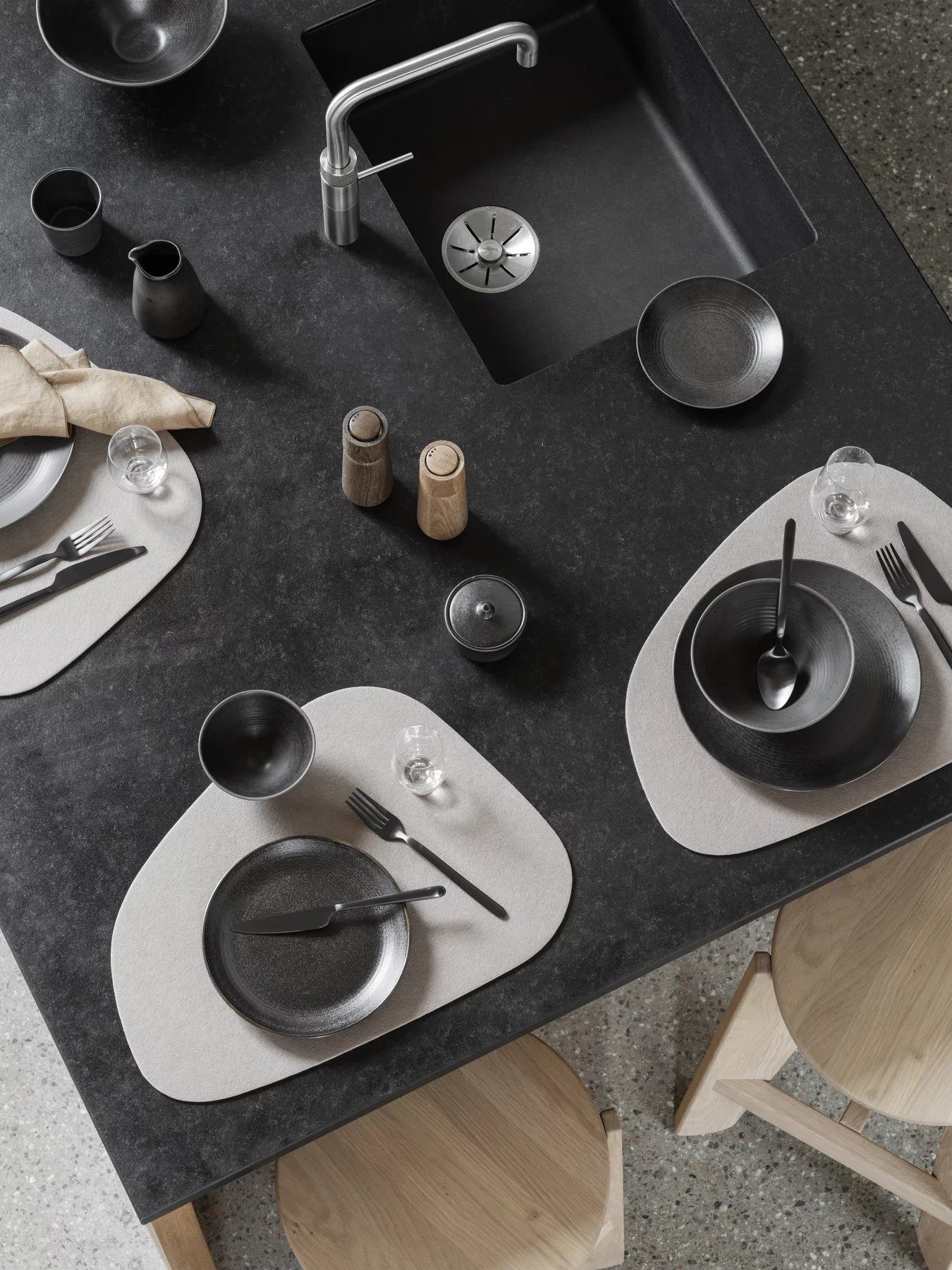 blomus Platzset -LAGONA- Design Tischset aus Filz: Funktionale Aufwertung von Tischen, Hitzebeständig, Kratzschutz, Pflegeleicht, Rutschfest, Strapazierfähig