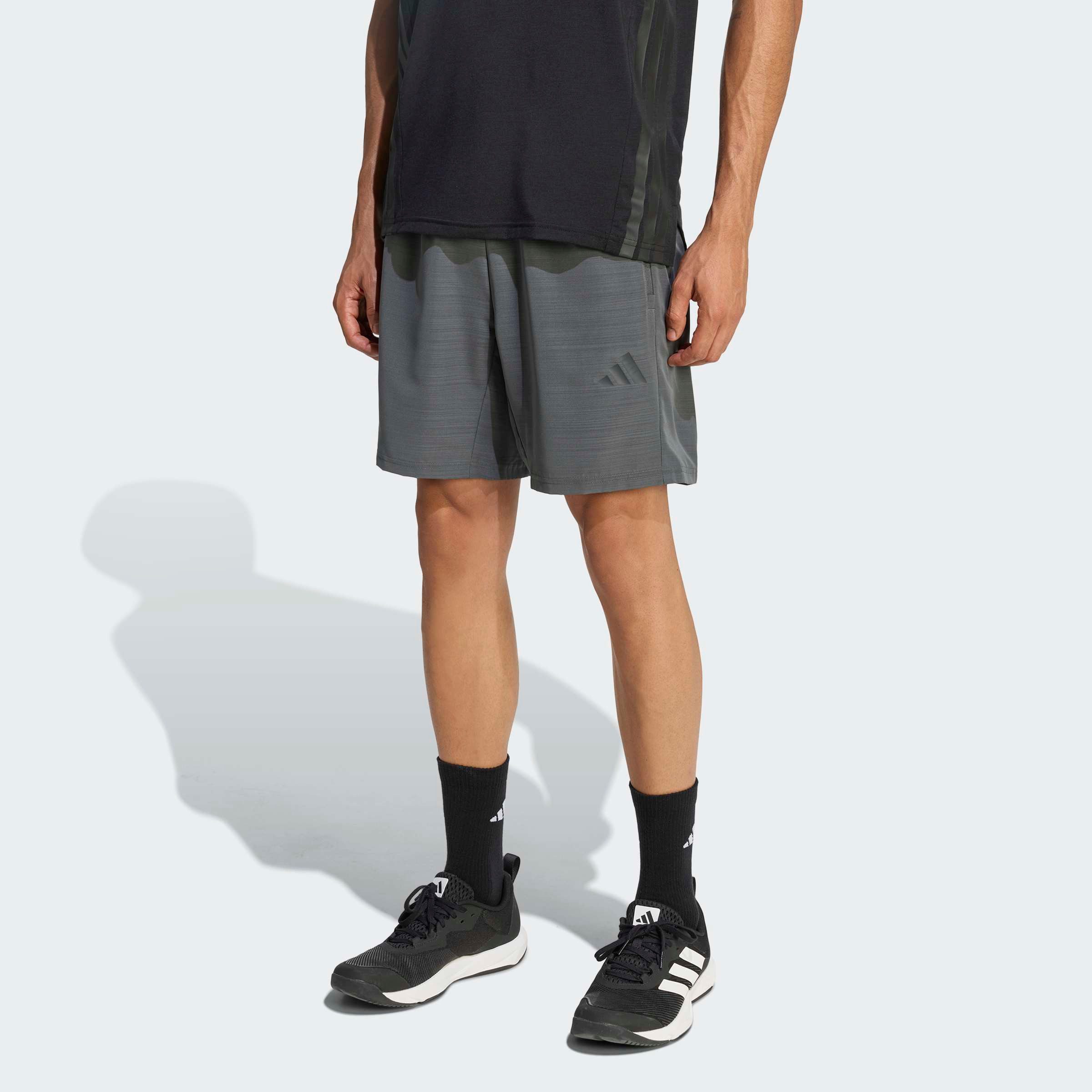 adidas Performance Shorts WORKOUT ESSENTIALS BASE, GEWEBT