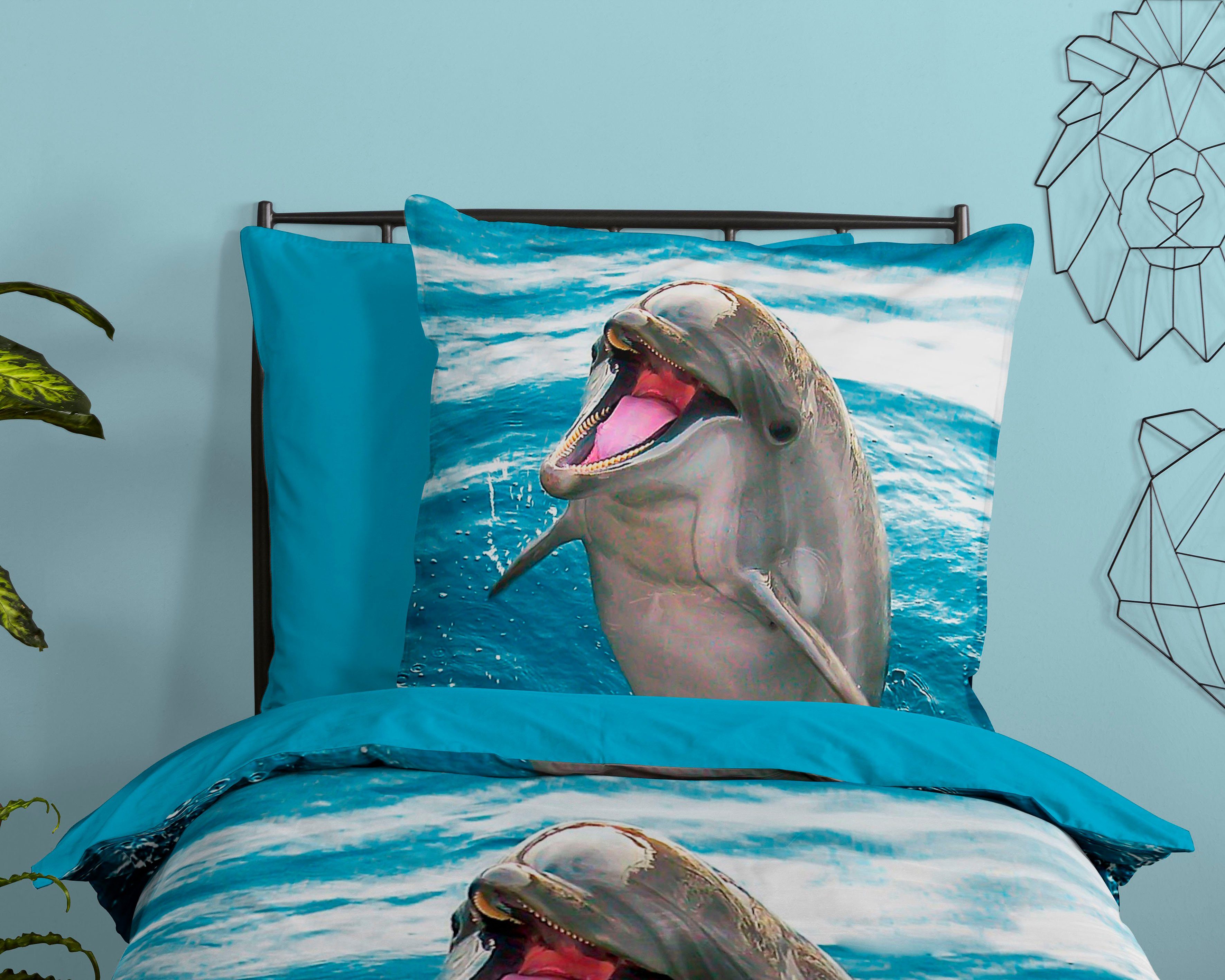 good morning Kinderbettwäsche Jump, Renforcé, 2 teilig, 100% Baumwolle, 135x200, Reißverschluss, Wendeoptik, Kind, Delfin Blau – Bild 3 von 5