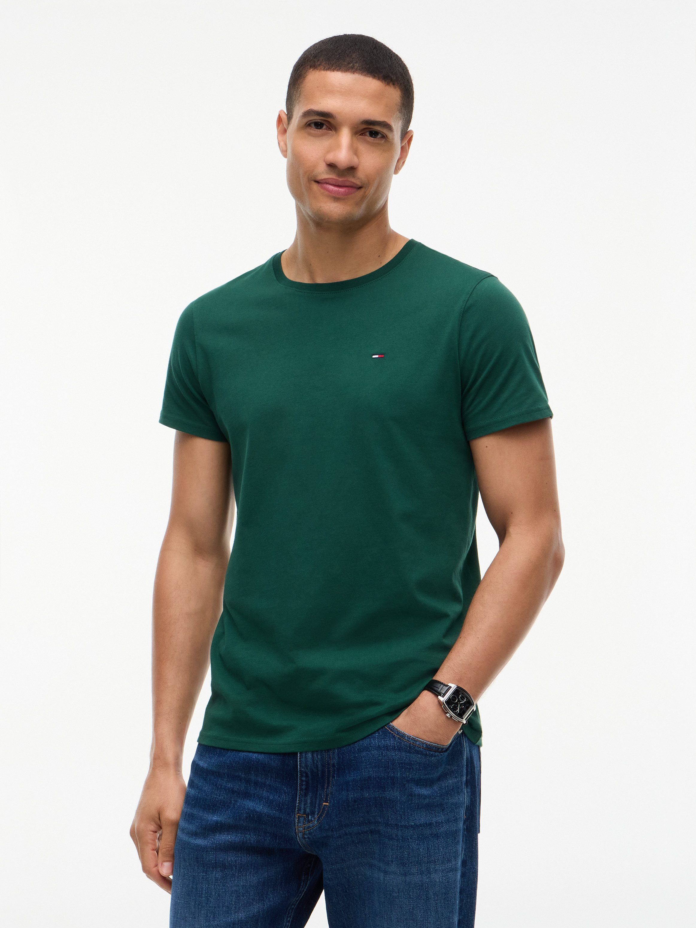 Tommy Jeans T-Shirt TJM ESSENTIAL SOLID mit Rundhalsausschnitt und dezenter Logo-Flag
