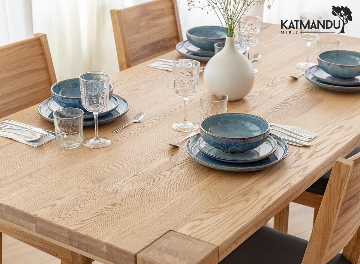 Katmandu Esstisch Esstisch Siena 140 × 90 cm Eiche – Massiver Eichenholztisch, geölt & g