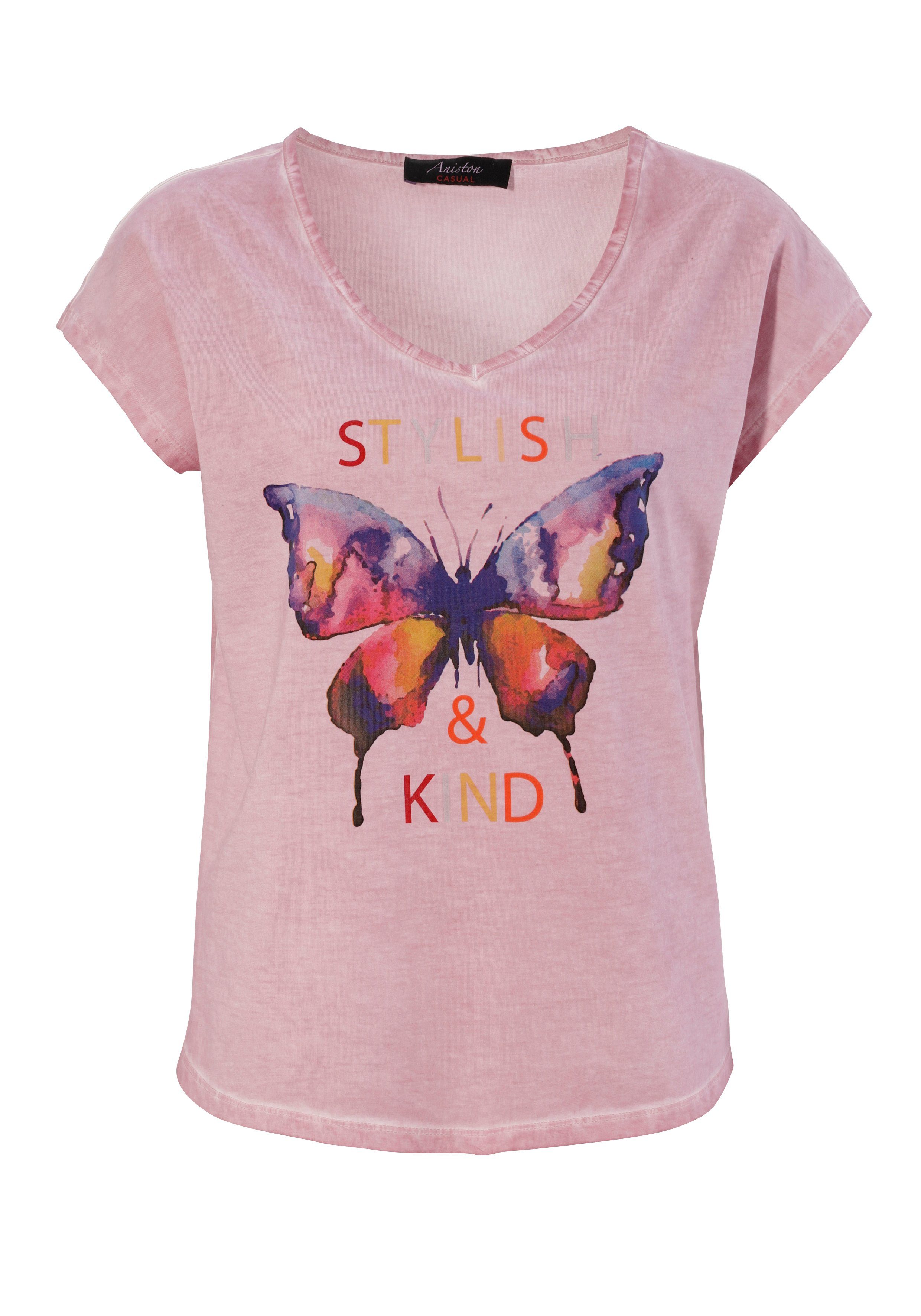 T-Shirt Schriftzug Aniston batikfarbigem Schmetterling und mit malve-dunkelblau-orange-pink-rosa-gelb-oliv-lila-rot-wollweiß CASUAL