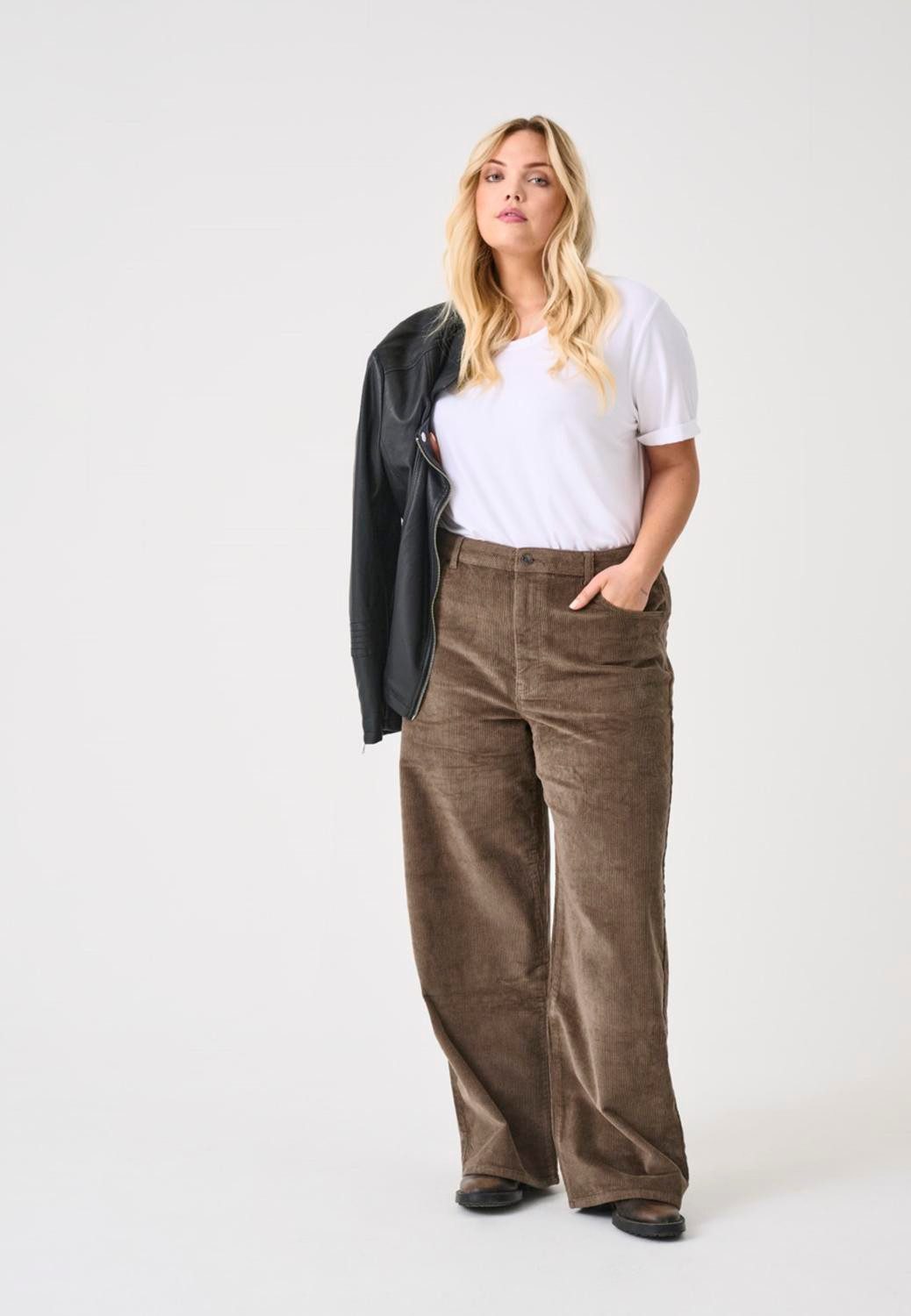 ONLY CARMAKOMA Cordhose CARHOPE GLOBAL EX HW WIDE CORD PNT NOOS Baumwollmischung, High Waist