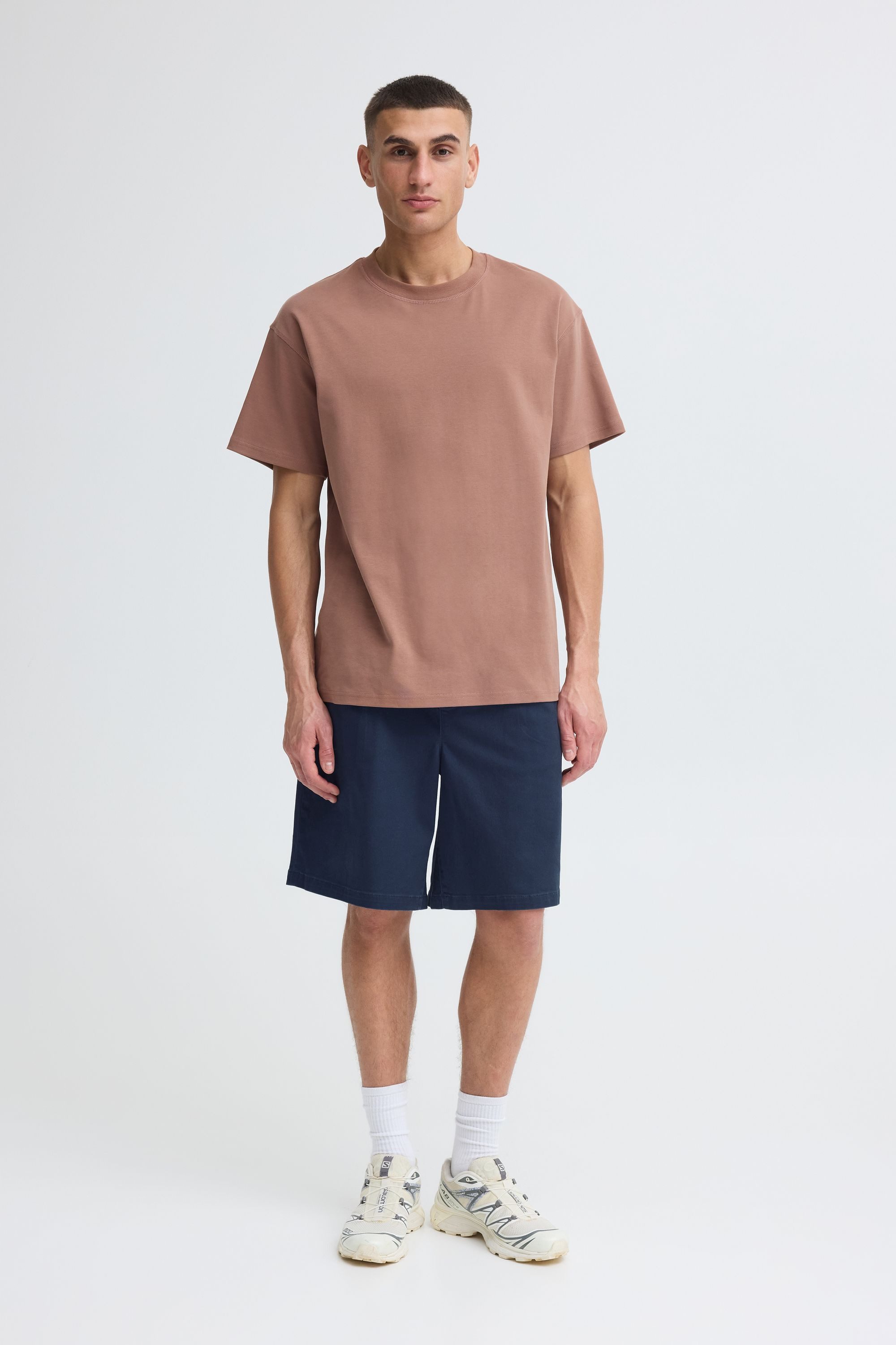 !Solid Chinoshorts SDMohan Chinohose mit mit Bundfalten - Loose Fit