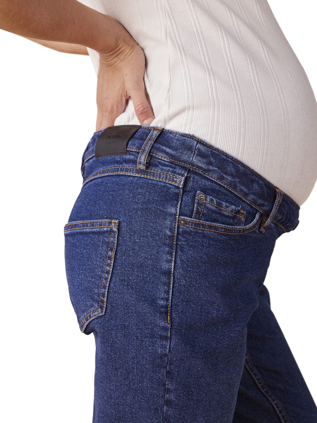 Envie de Fraise Umstandsjeans Mom-Jeans für die Schwangerschaft WATERLESS Bundweite verstellbar, abnehmbarer Einsatz