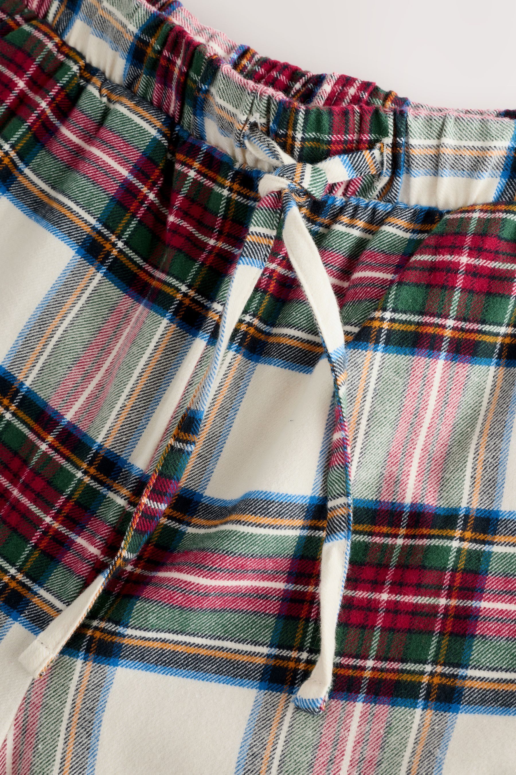 Next Pyjama Geknöpfter Weihnachtsschlafanzug, Kurzgröße (2 tlg)
