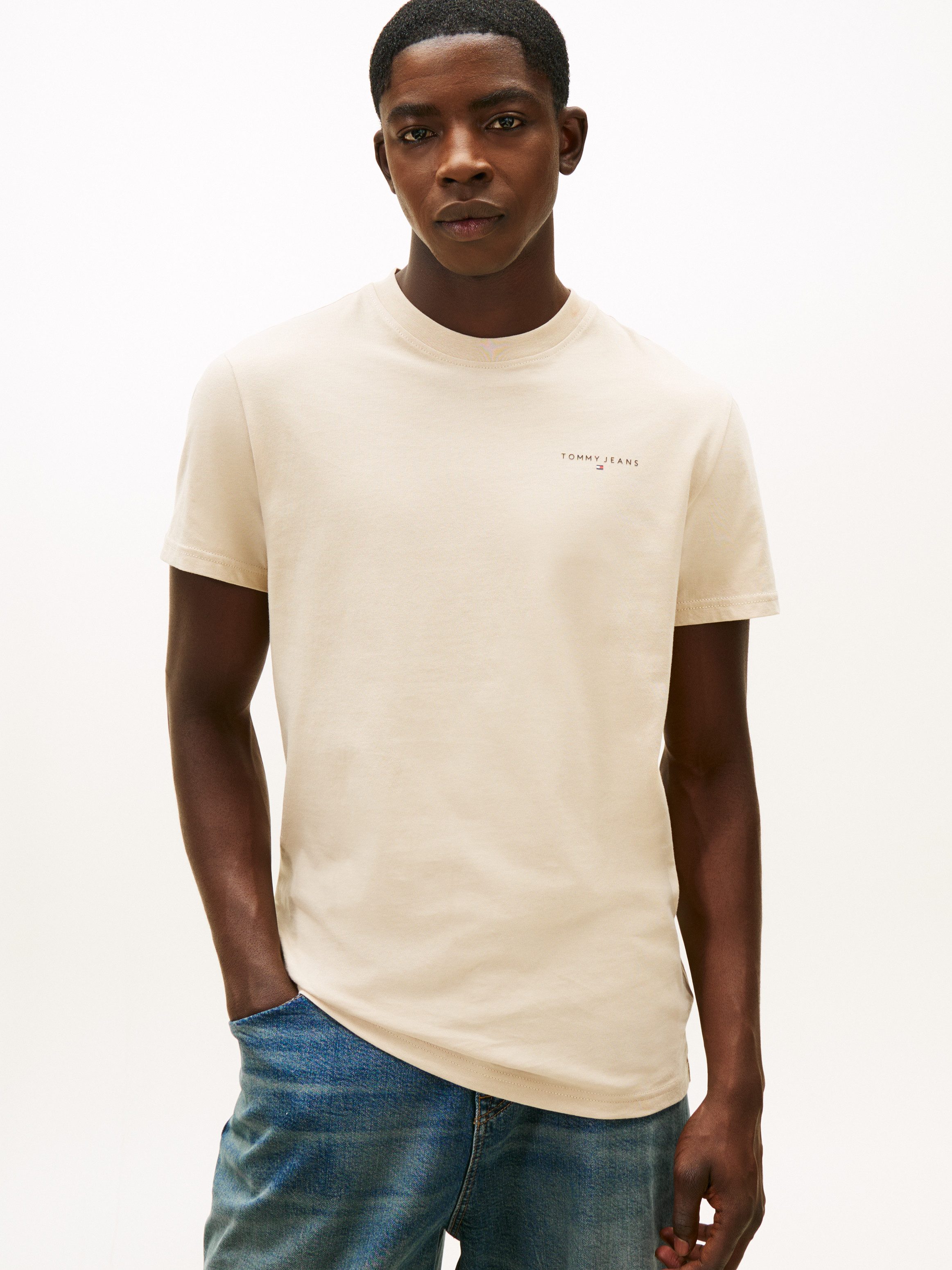Tommy Jeans T-Shirt TJM SLIM LINEAR CHEST TEE EXT Mit Rundhalsausschnitt