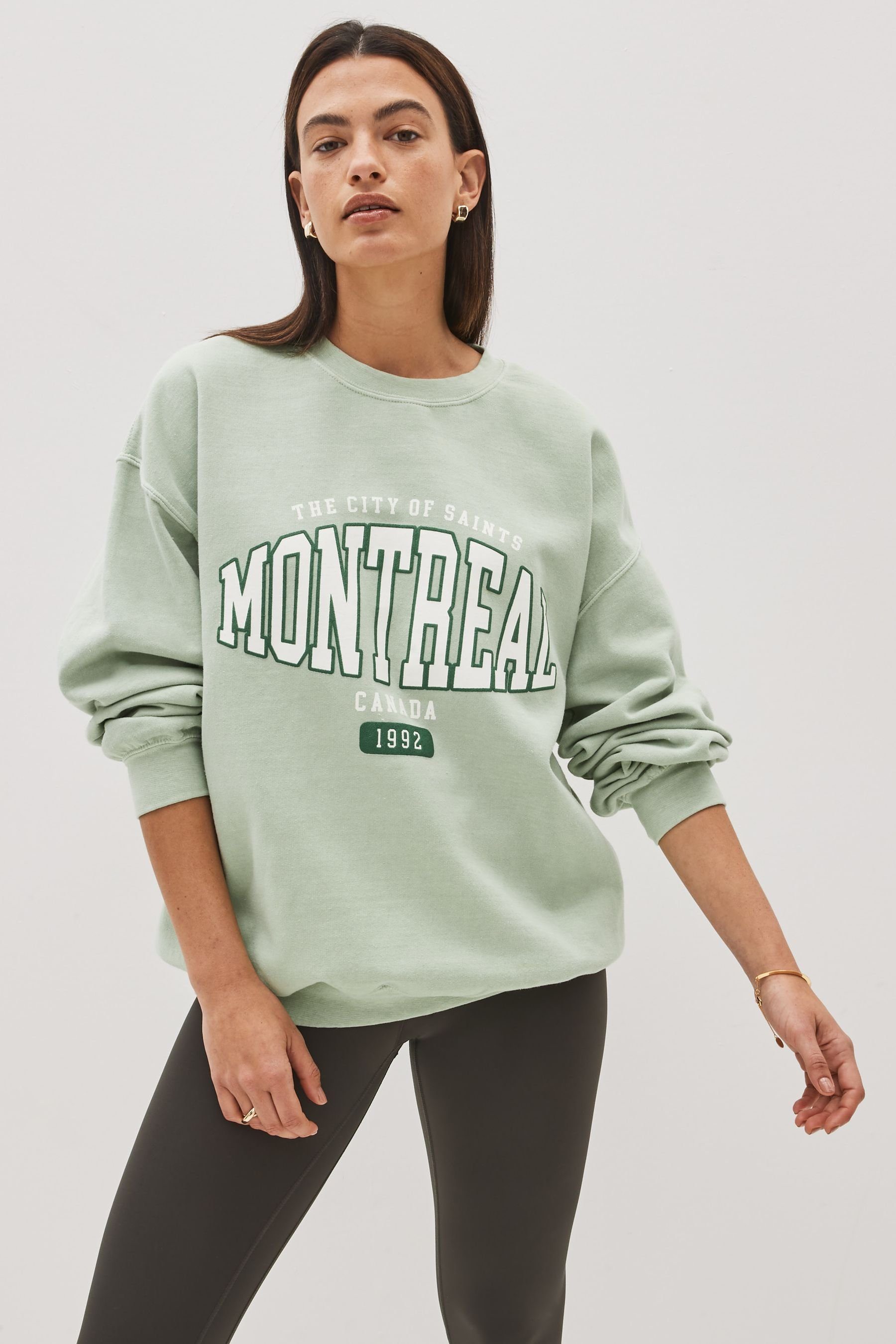 Next Kapuzensweatshirt Grafik-Sweatshirt (1-tlg) Sage Green Montreal