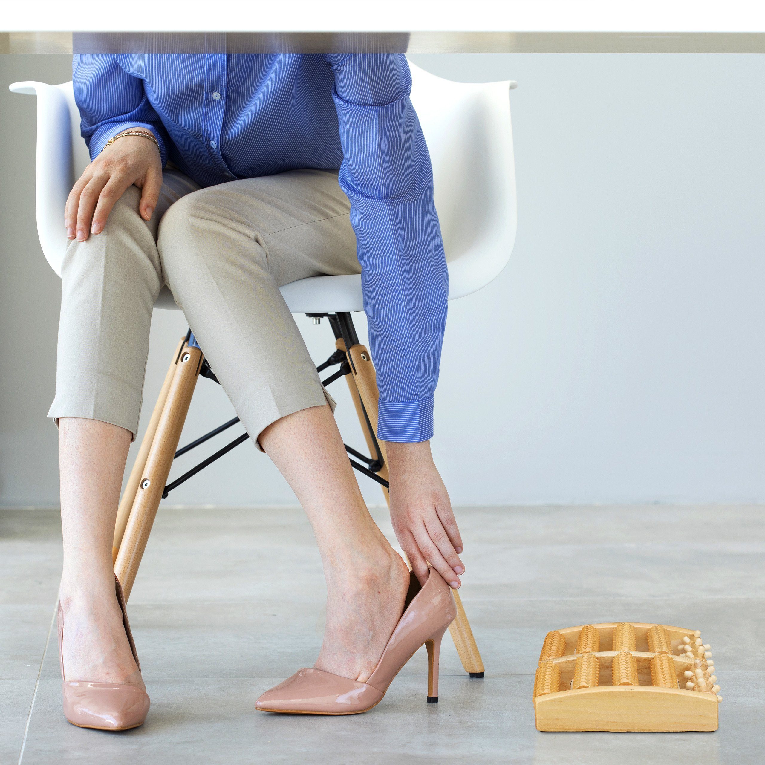 relaxdays Massagerolle Fußmassageroller Holz