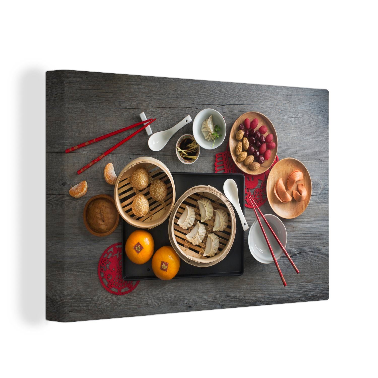 OneMillionCanvasses® Leinwandbild Draufsicht auf chinesisches Essen auf einem Holztisch mit Stäbchen, (1 St), Wandbild Leinwandbilder, Aufhängefertig, Wanddeko, 30x20 cm