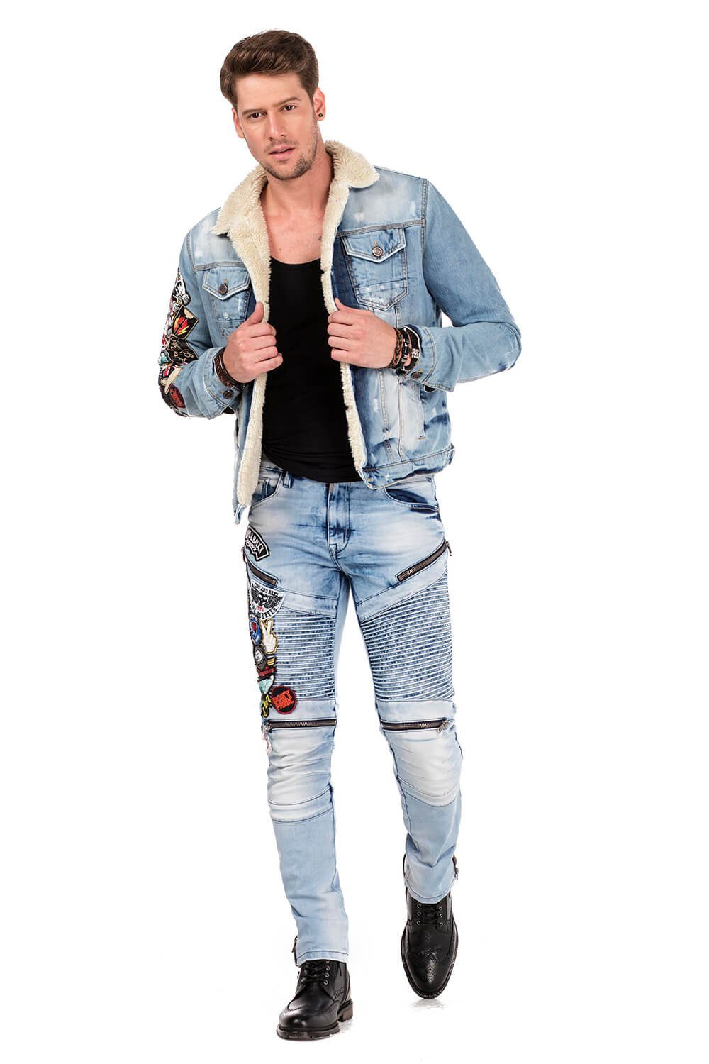 Cipo & Baxx Röhrenjeans mit Streetstyle Fit Aufnäher n Straight