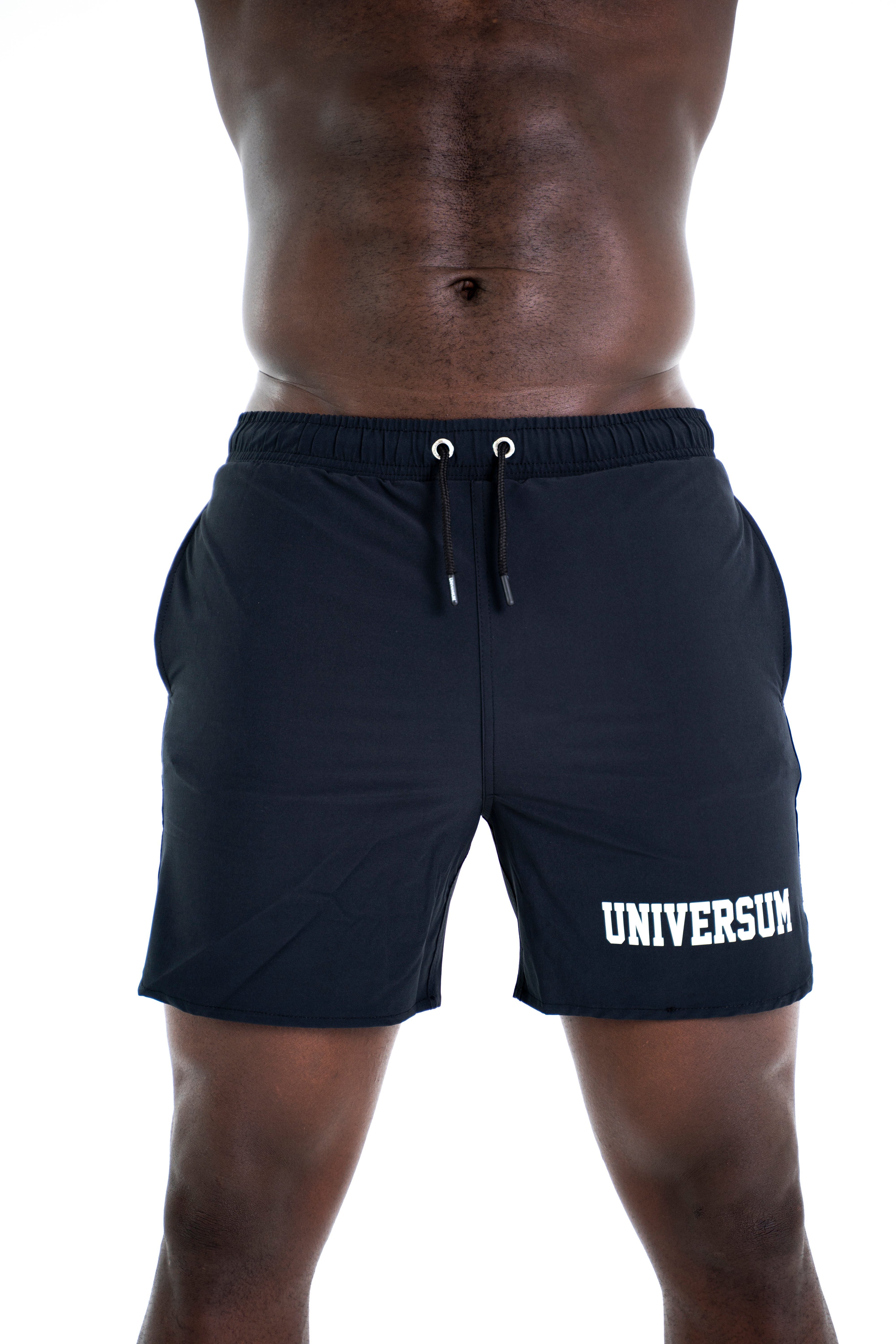 Universum Sportwear Badehose Sport Fit Schwimmhose Reisverschluss an der Gesäßtasche