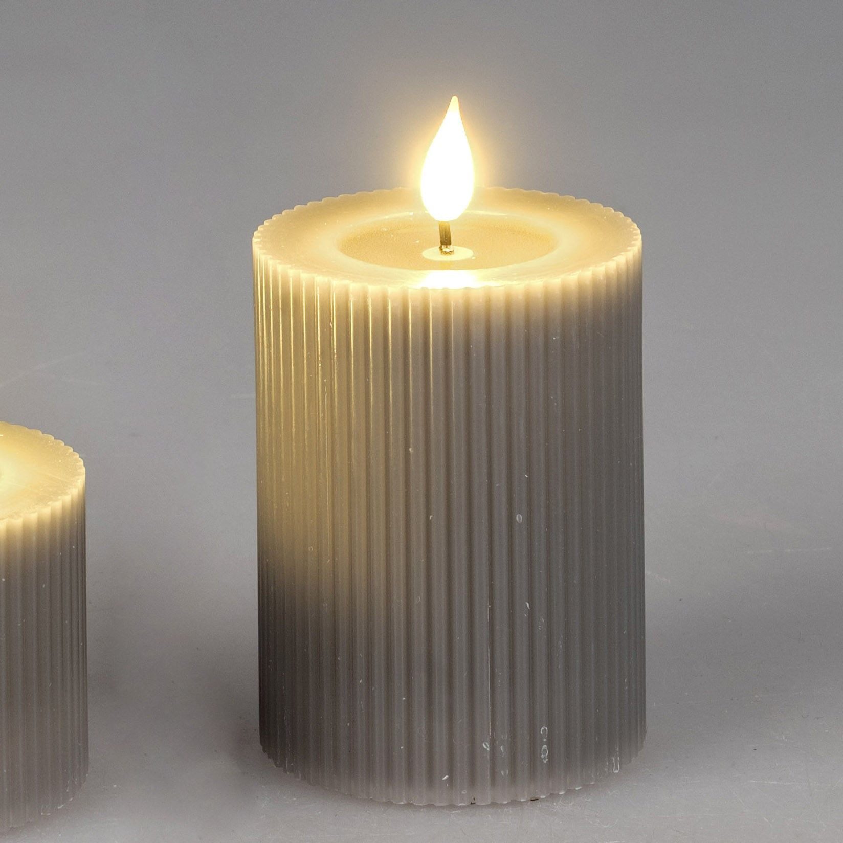 formano LED-Kerze Streifen, Mit Timerfunktion, Grau, Motiv: Rillen