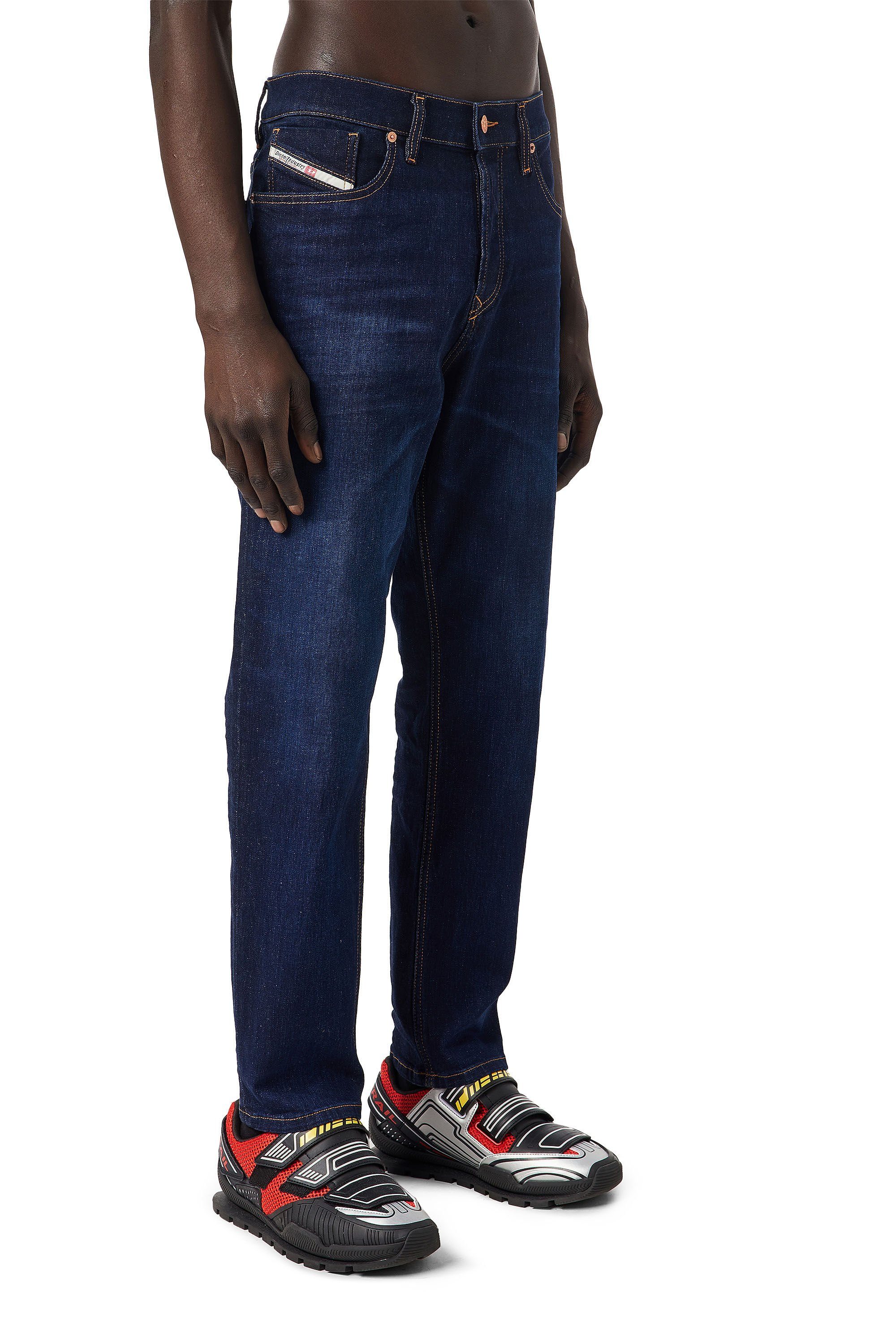 Diesel Tapered-fit-Jeans Regular Fit - D-Fining 0GDAO