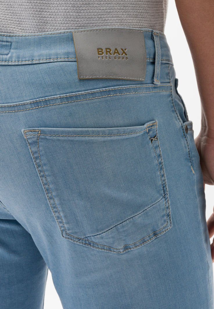 5-Pocket-Jeans hellblau CHUCK Style Brax