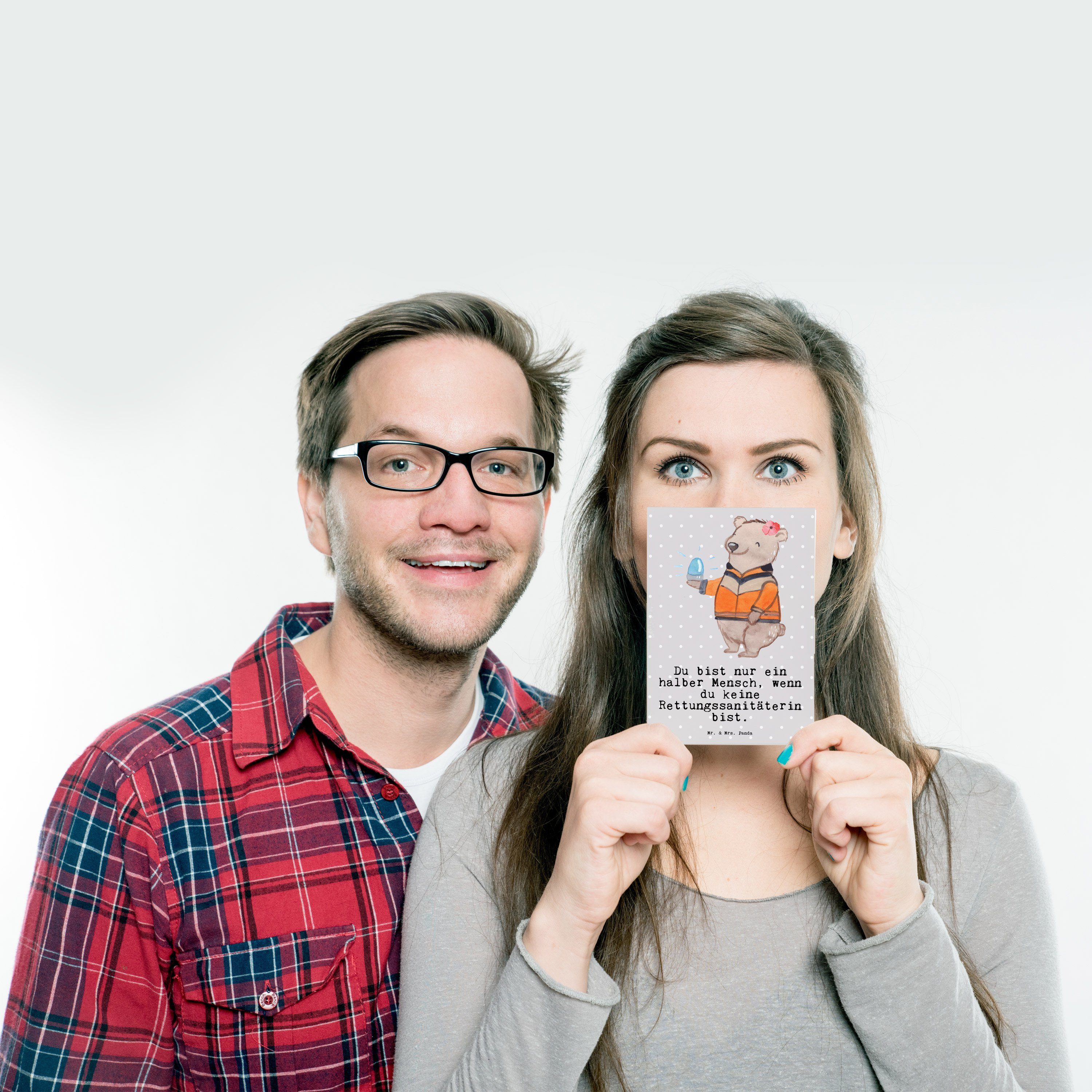 Mr. & Mrs. Panda Postkarte - Herz - Geschenk, Einladung, Ge mit Rettungssanitäterin Pastell Grau