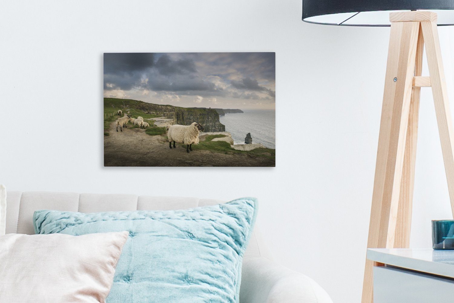 OneMillionCanvasses® Leinwandbild Schafe stehen auf (1 Küstenklippen Irland, St), 30x20 Aufhängefertig, cm Leinwandbilder, Wanddeko, Wandbild in