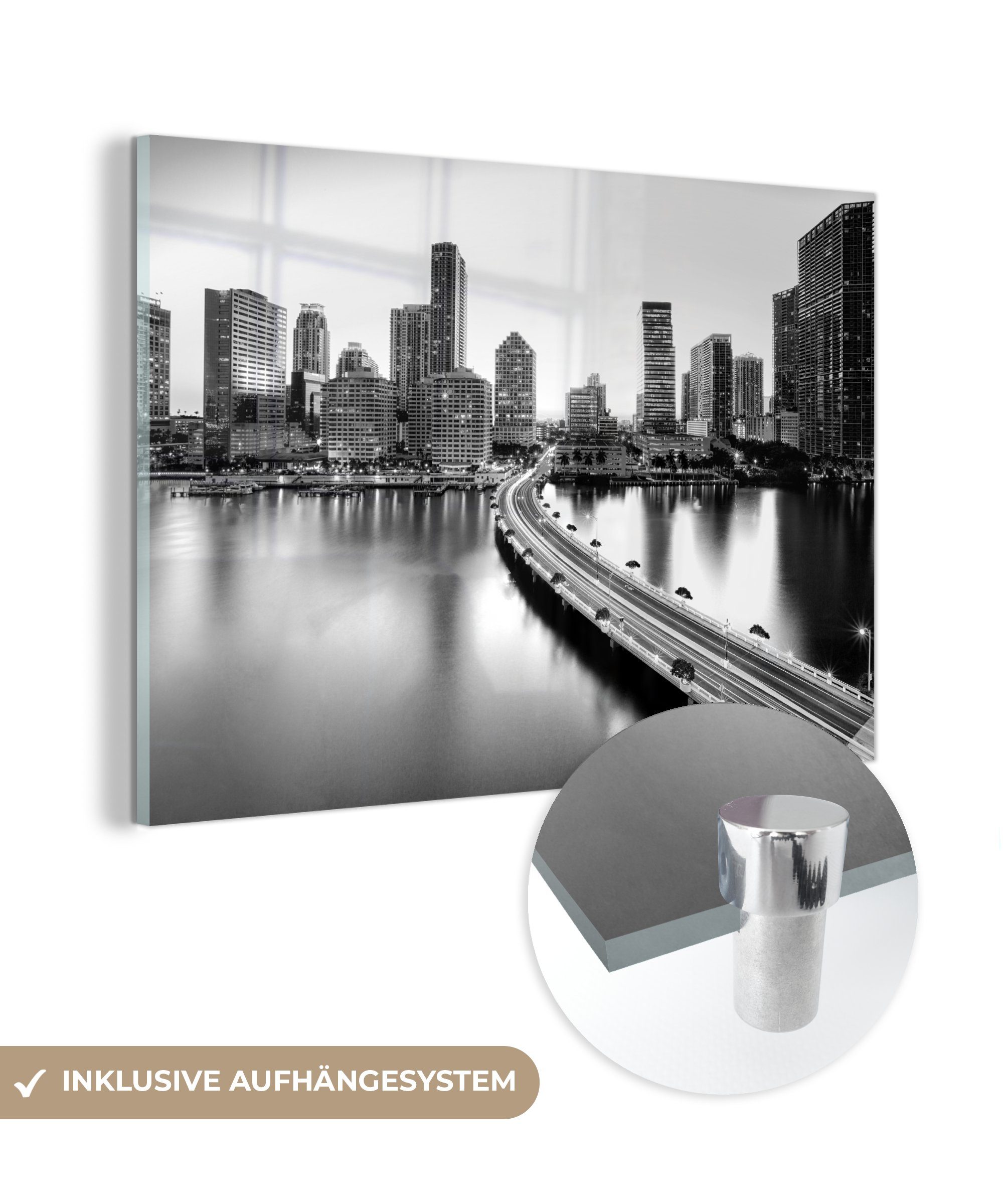 MuchoWow Acrylglasbild Beleuchtete Brücke zum amerikanischen Miami - schwarz und weiß, (1 St), Acrylglasbilder Wohnzimmer & Schlafzimmer