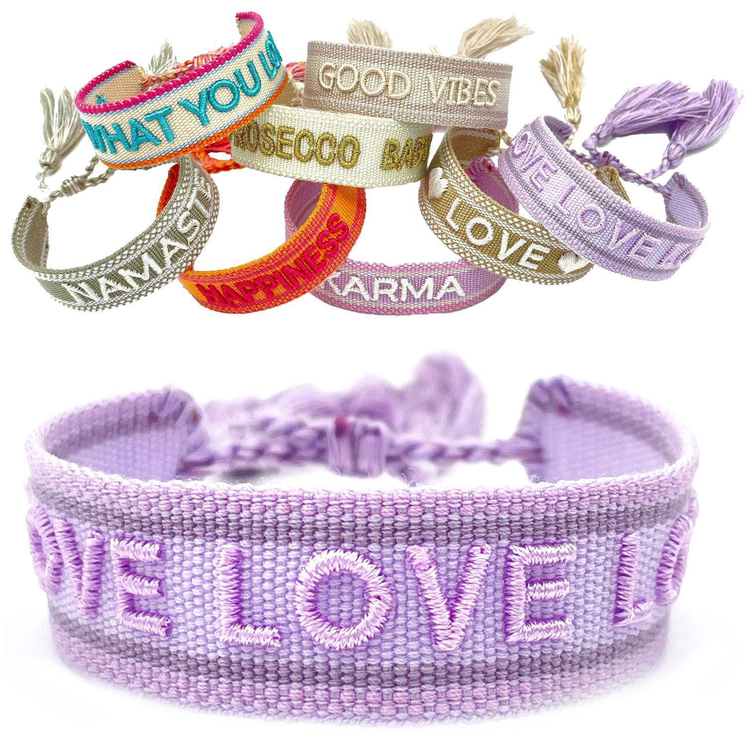 LS-LebenStil Armband Canvas Statement Armband Love Lila Flieder Quasten bestickt Webarmband (Baumwollarmband Webarmband Armbandliebe Freundschaftsarmband Freundschaftsband Partnerarmband, 1-tlg., textil geflochten gewebt - hochwertiger gestickter Spruch), perfekt als Serviettenring – personalisiert auch für Hochzeiten usw