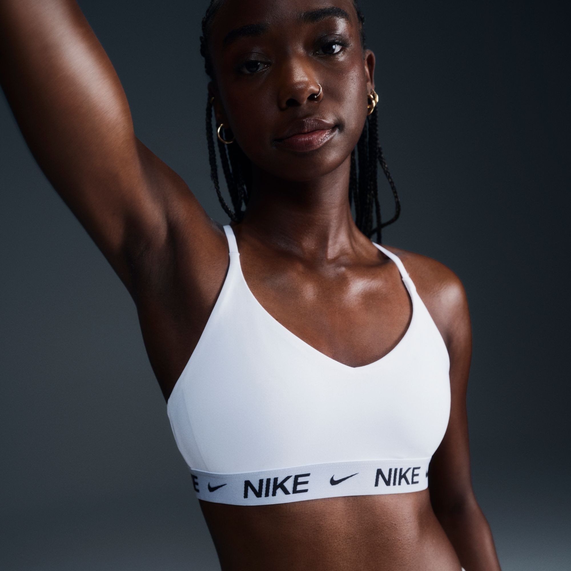 Nike Tanktop Nike Indy Light Support Women's Padded Adjustable Sports Bra günstig online kaufen