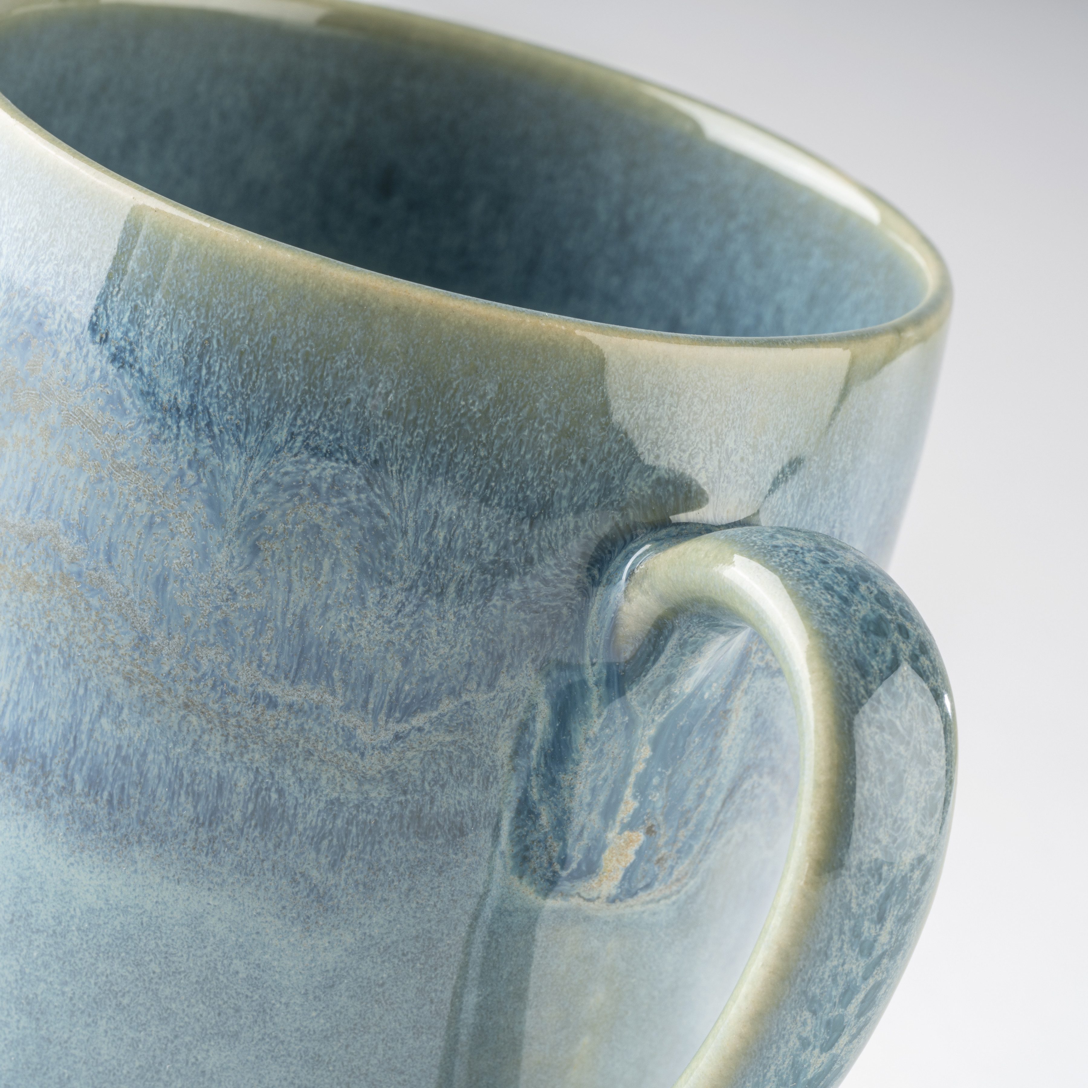 Gipfelstück Becher Tiefer See, 4-tlg., Steinzeug, Scandi-Style, Reaktivglasur, jedes Stück ein Unikat, 4-teilig