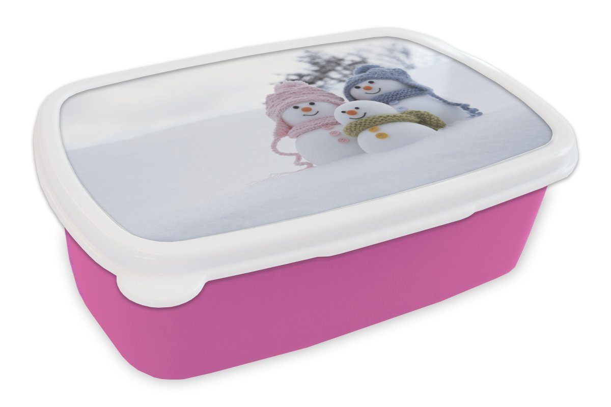 verschneiten Landschaft, Brotbox Familie Mädchen, (2-tlg), Kinder, Weihnachtspuppen Lunchbox in Snackbox, Kunststoff Brotdose MuchoWow rosa Erwachsene, von einer für Eine Kunststoff,