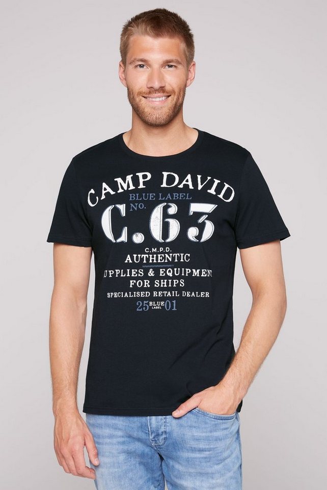 CAMP DAVID Rundhalsshirt aus Baumwolle, Großer Label Print vorne