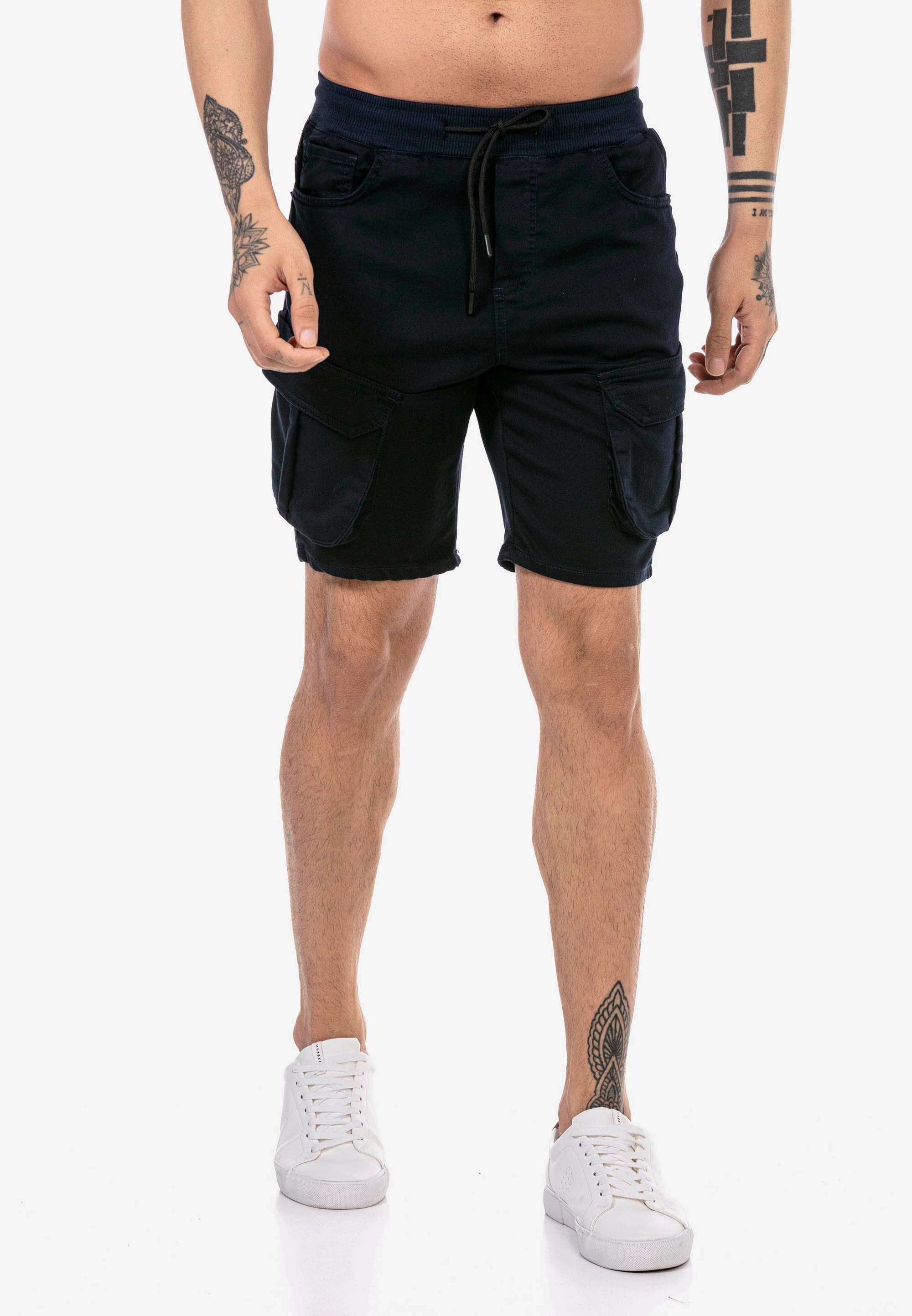 RedBridge Shorts Worcester mit temperaturregulierender Eigenschaft dunkelblau | Shorts