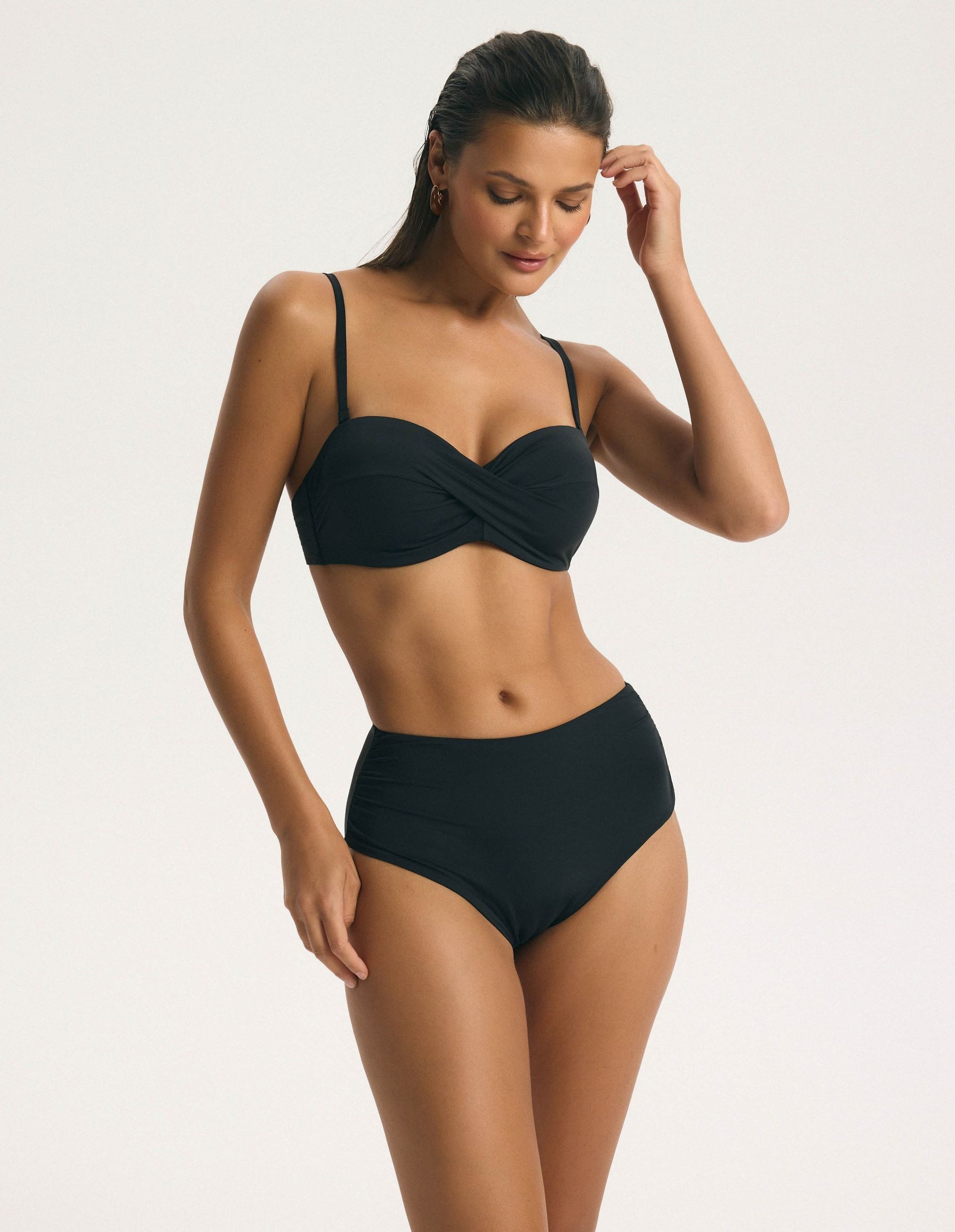 ESOTIQ Balconette-Bikini-Top Bikini Top Balconette BASE, mit Bügel, Multiway Träger, extra Halt