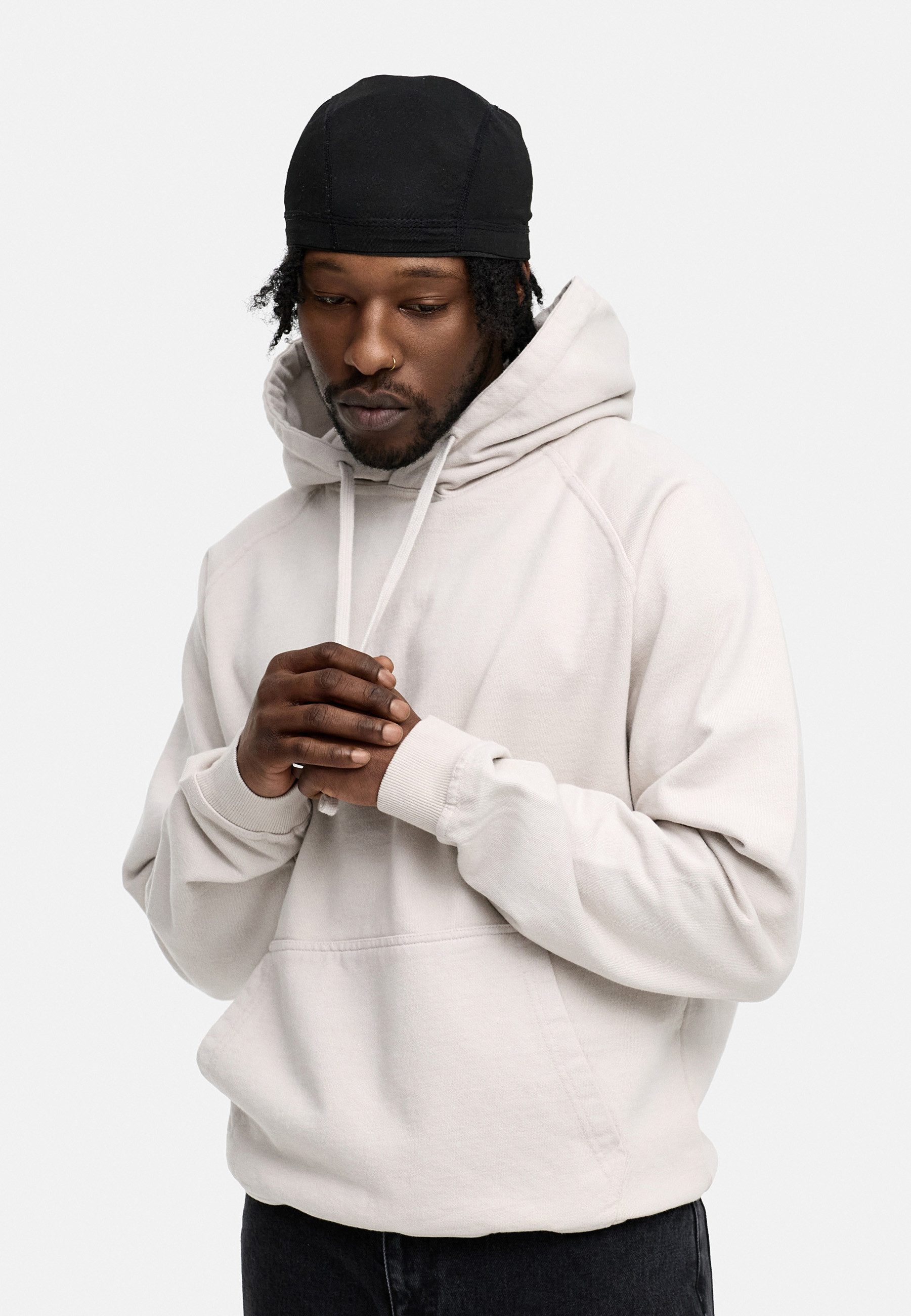 BEHYPE STUDIOS Hoodie IM OVERSIZE FIT Herren Kapuzenpullover lockeres Kapuzen-Sweatshirt Sweater