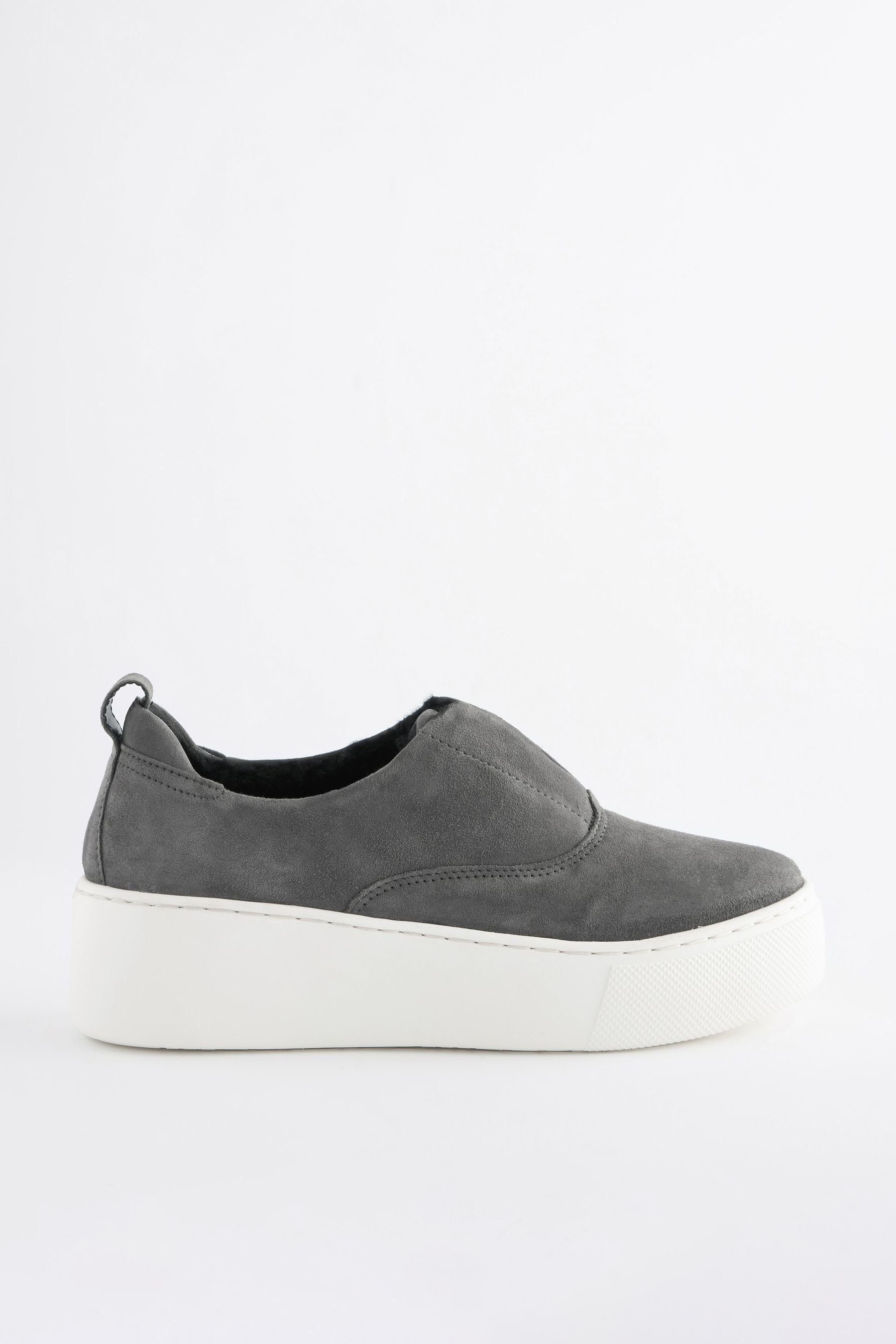 Next Signature Slip-in-Sneaker mit Keilabsatz Sneaker (1-tlg) Grey