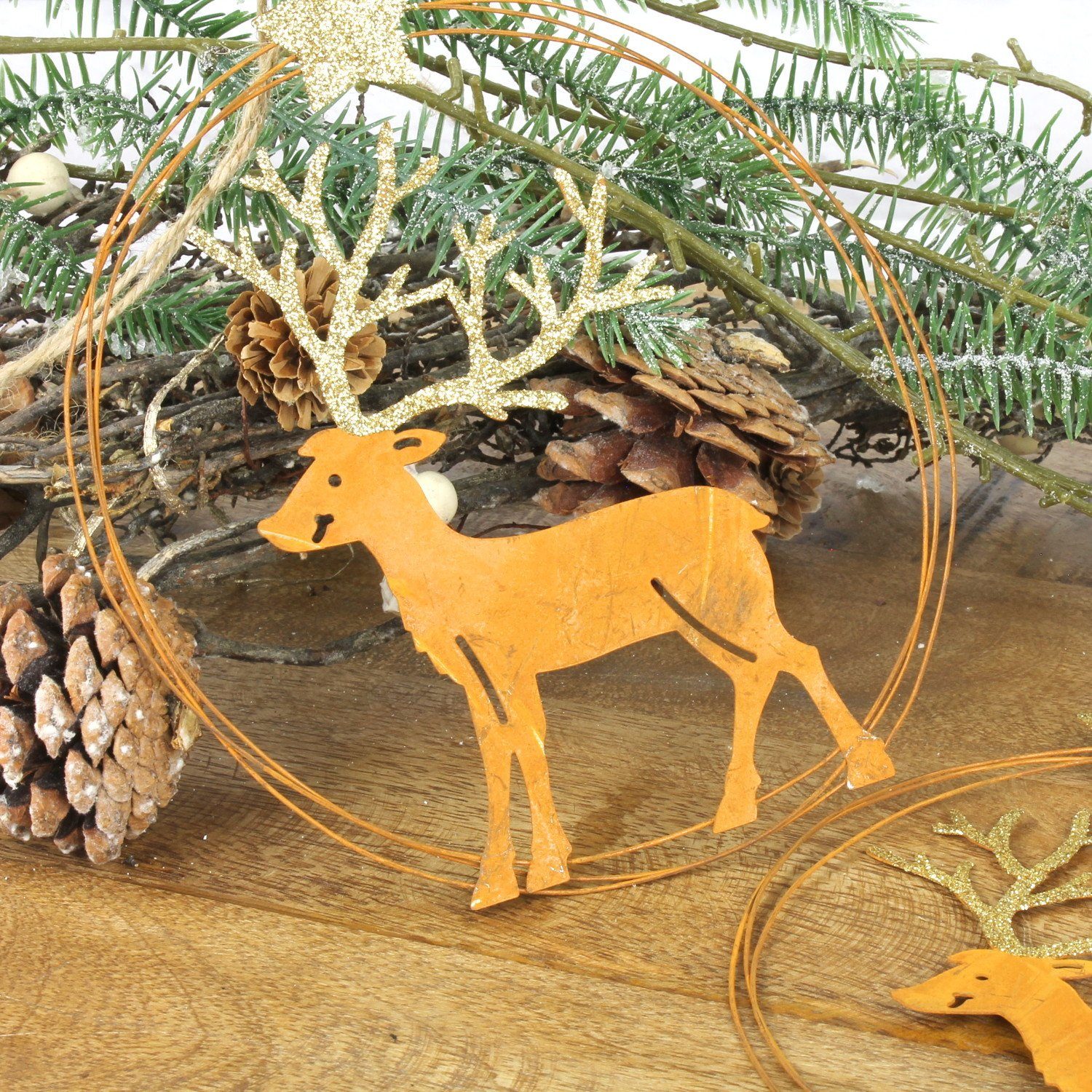 Macosa Home Hängedekoration Fensterdeko Dekohänger Weihnachten Winterdeko (16 cm Türdeko Advent, 2 St., Hirsch Geweih), 2er Set Deko-Rentier Gold Rost zum hängen Metall Weihnachtsdeko