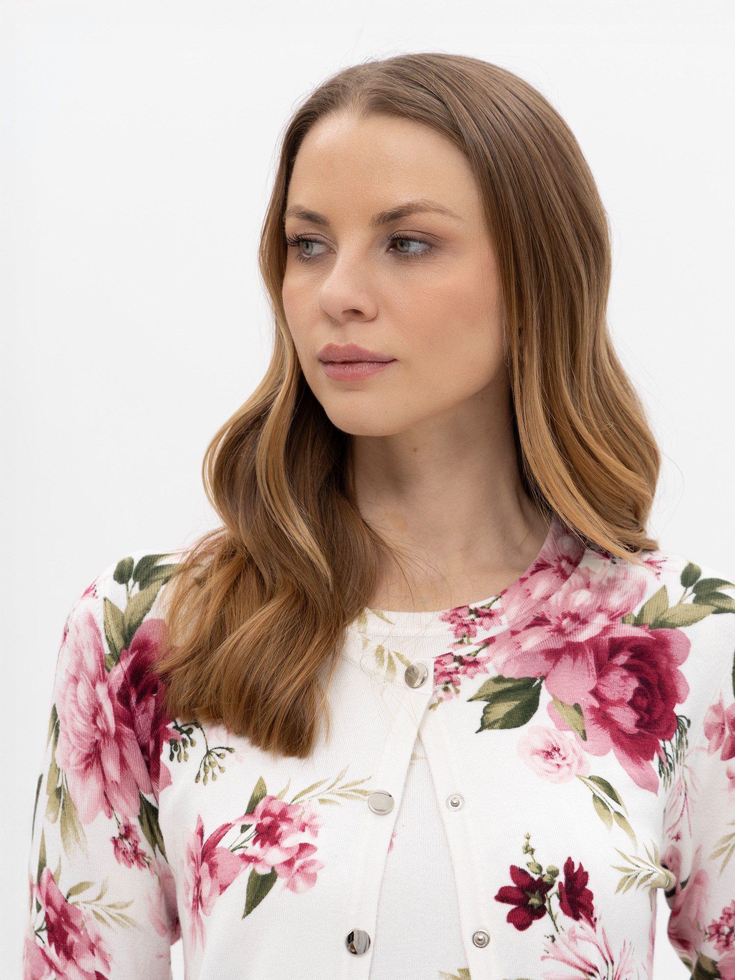 Passioni 2-in-1-Strickjacke Twinset mit zarten Blumenprint – Bild 3 von 4