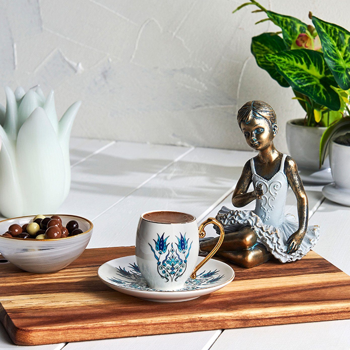 Karaca Kaffeeservice İznik Kaffeeservice Turkische Kaffeetasse für 6 Personen, 80 ml