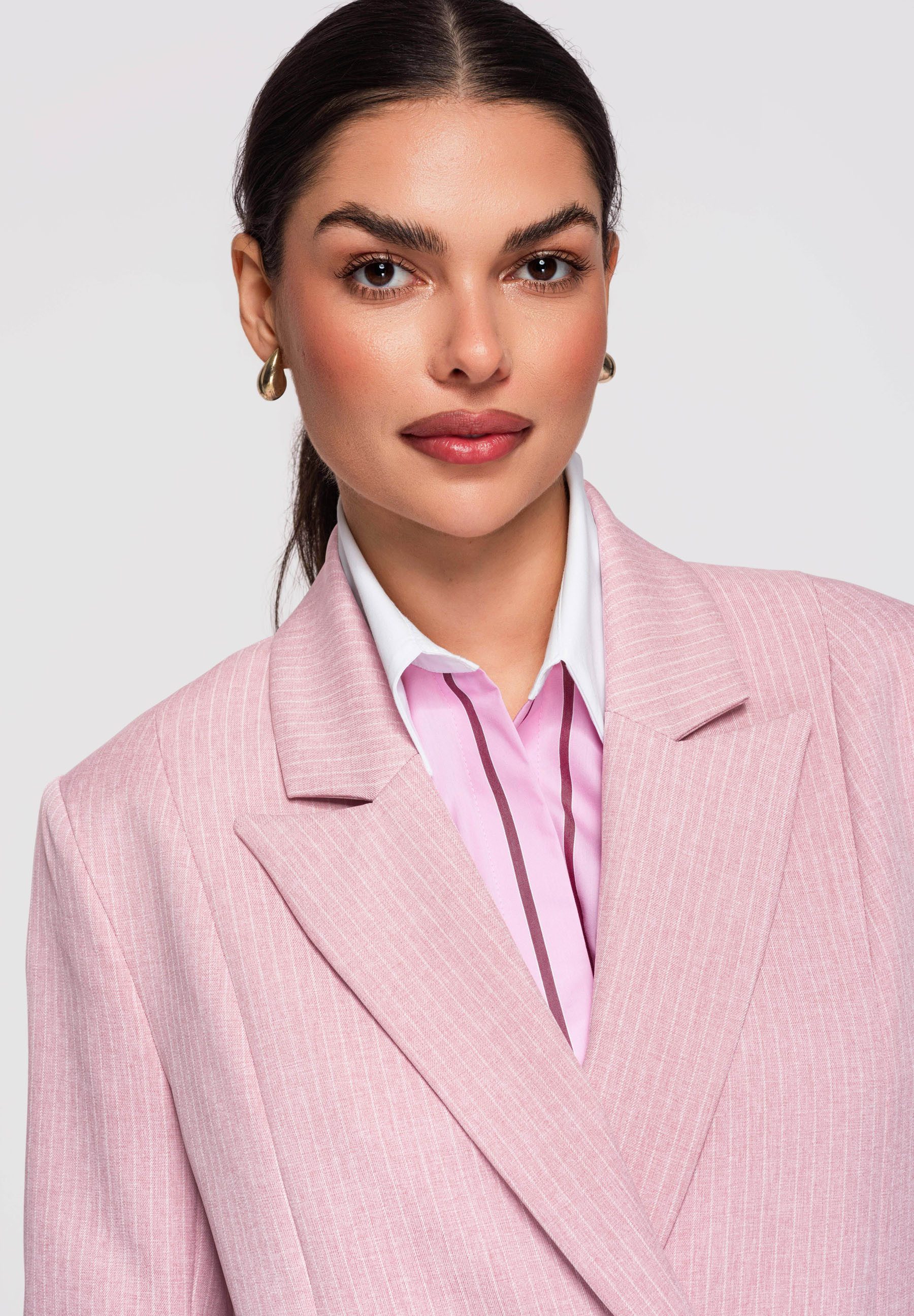 OMBRE Longblazer Damen Blazer Figurbetont Prążki Elegant Light pink M (kein Set, 1-tlg) Zweireihige Knopfleiste, Pattentaschen