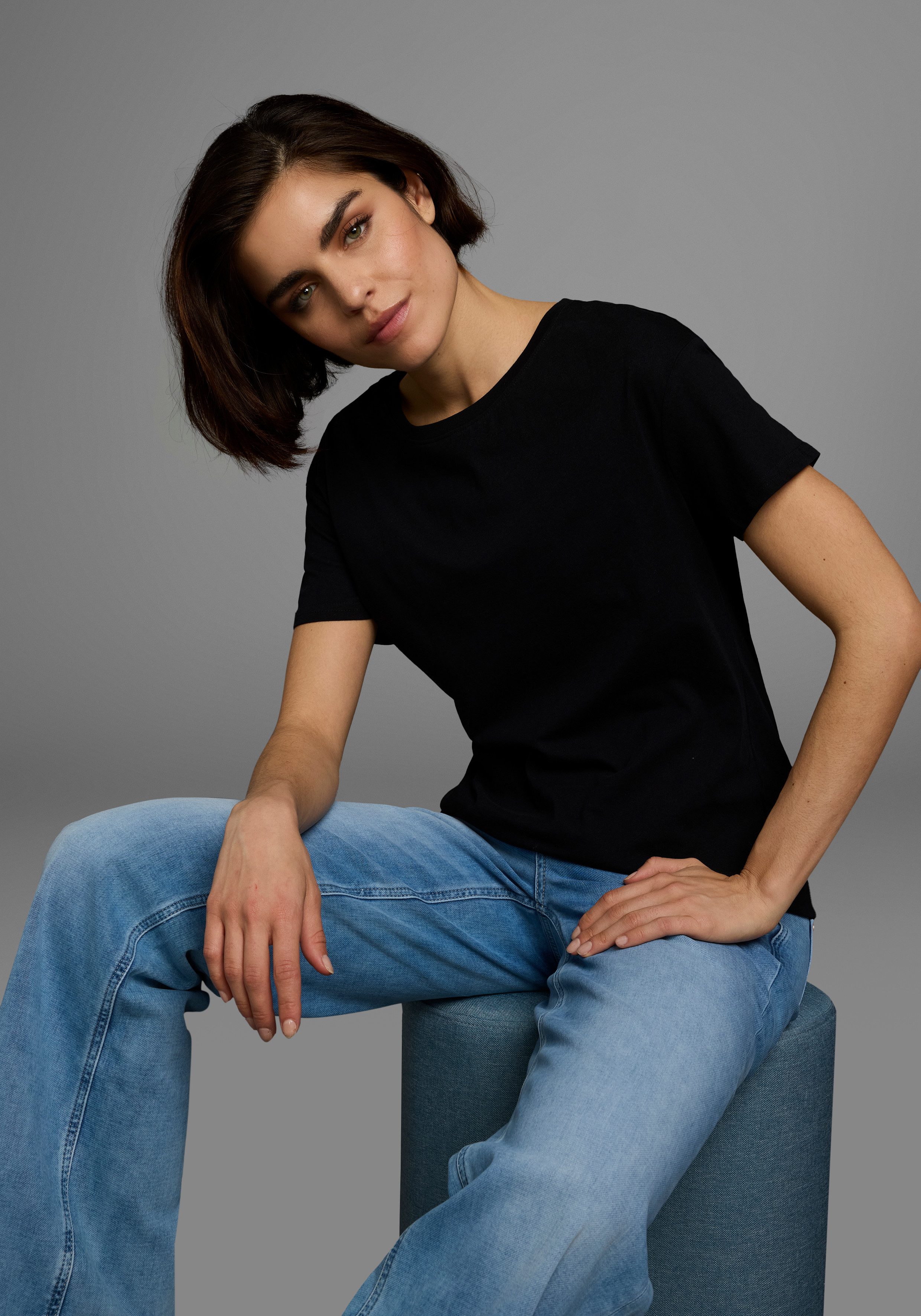 AJC T-Shirt Basic-Stil, Oversize-Passform, Rundhalsausschnitt günstig online kaufen