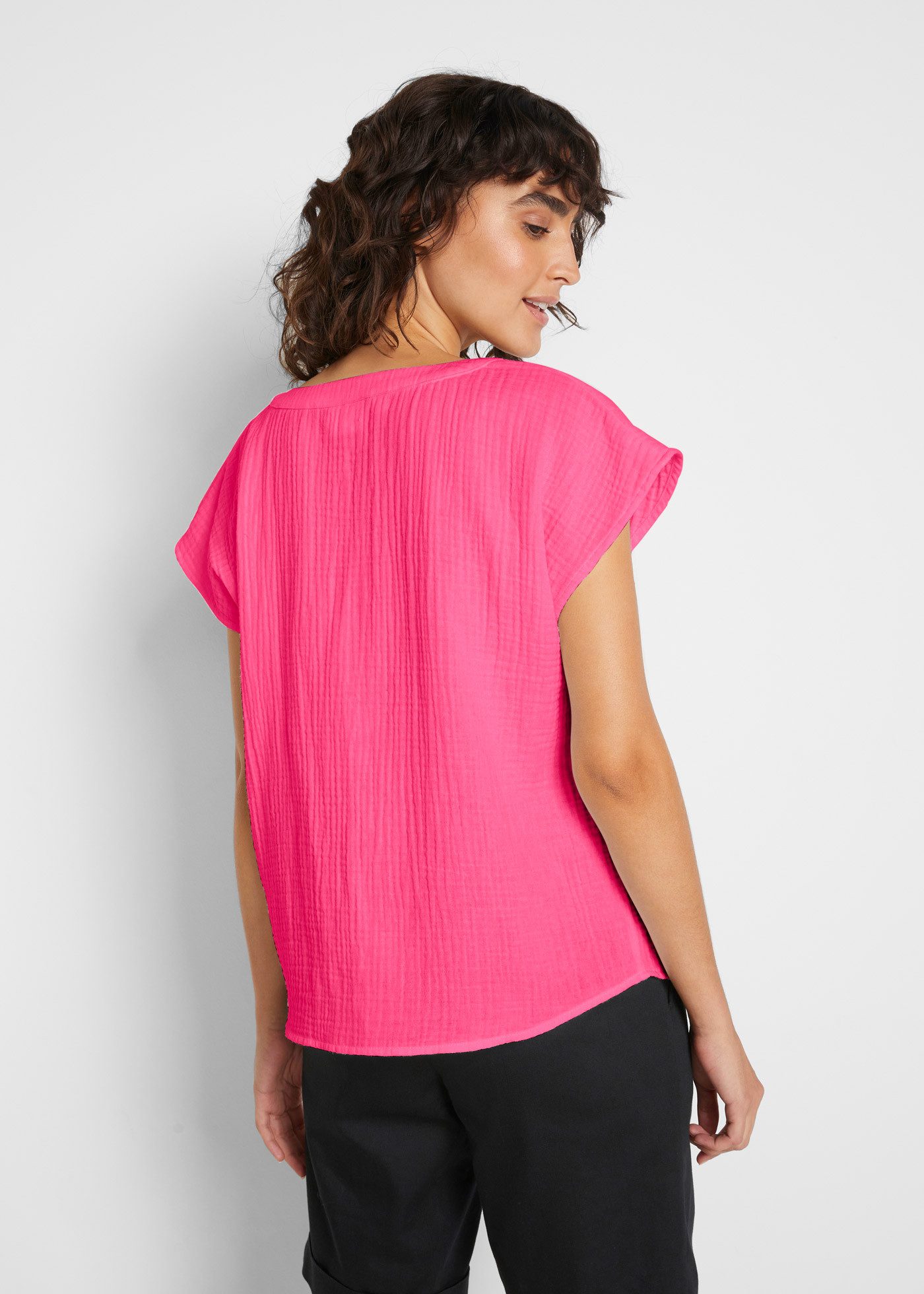 bonprix Shirtbluse Oversize-Passform, mit V-Ausschnitt, aus Baumwolle