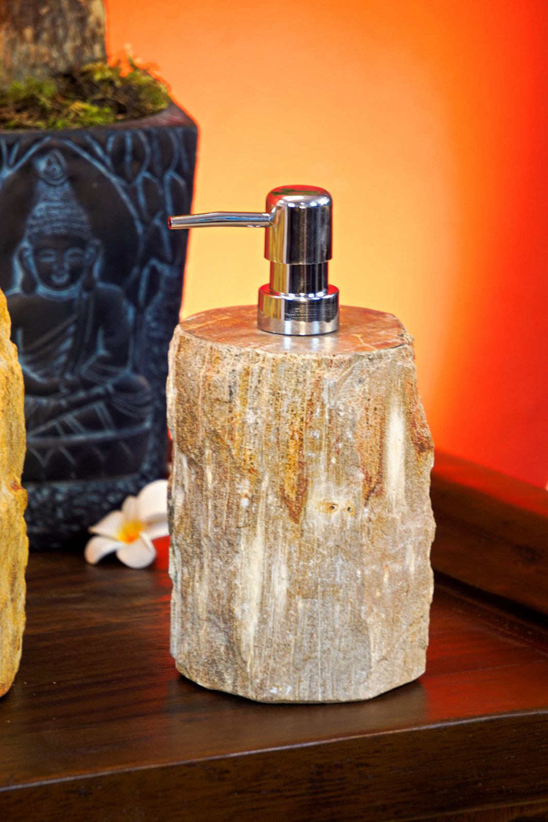 Kinaree Дозаторы мыла Дозаторы мыла Versteinertes Holz natürlich rund, Naturstein, versteinertes Holz, Rund, nachfüllbar, Naturprodukt