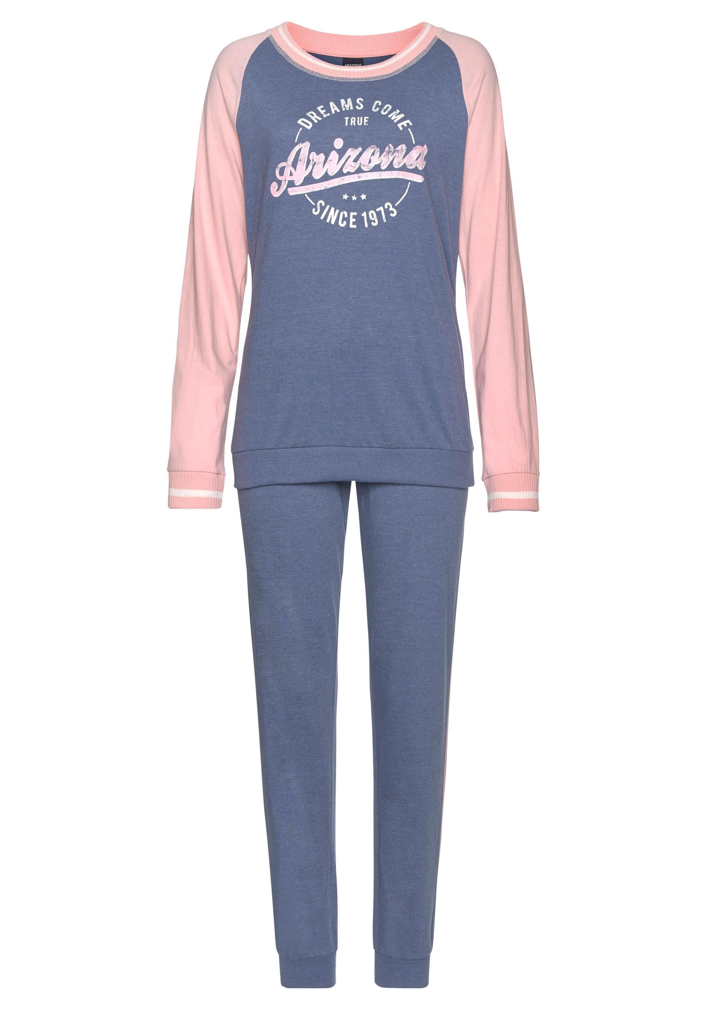 Arizona Pyjama (2 tlg) im College-Look mit Folienprint. € 37,99
