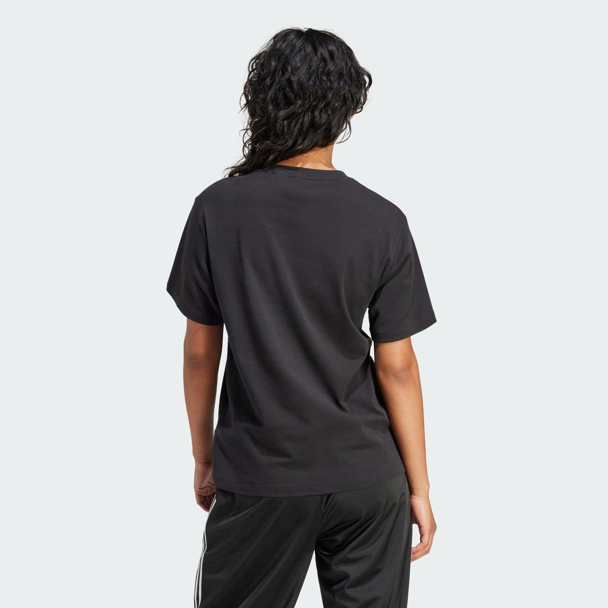 TREFOIL adidas Originals REGULAR Black T-Shirt T-SHIRT