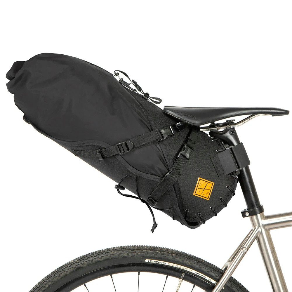 Restrap Fahrradtasche Rucksack Saddle Bag Black