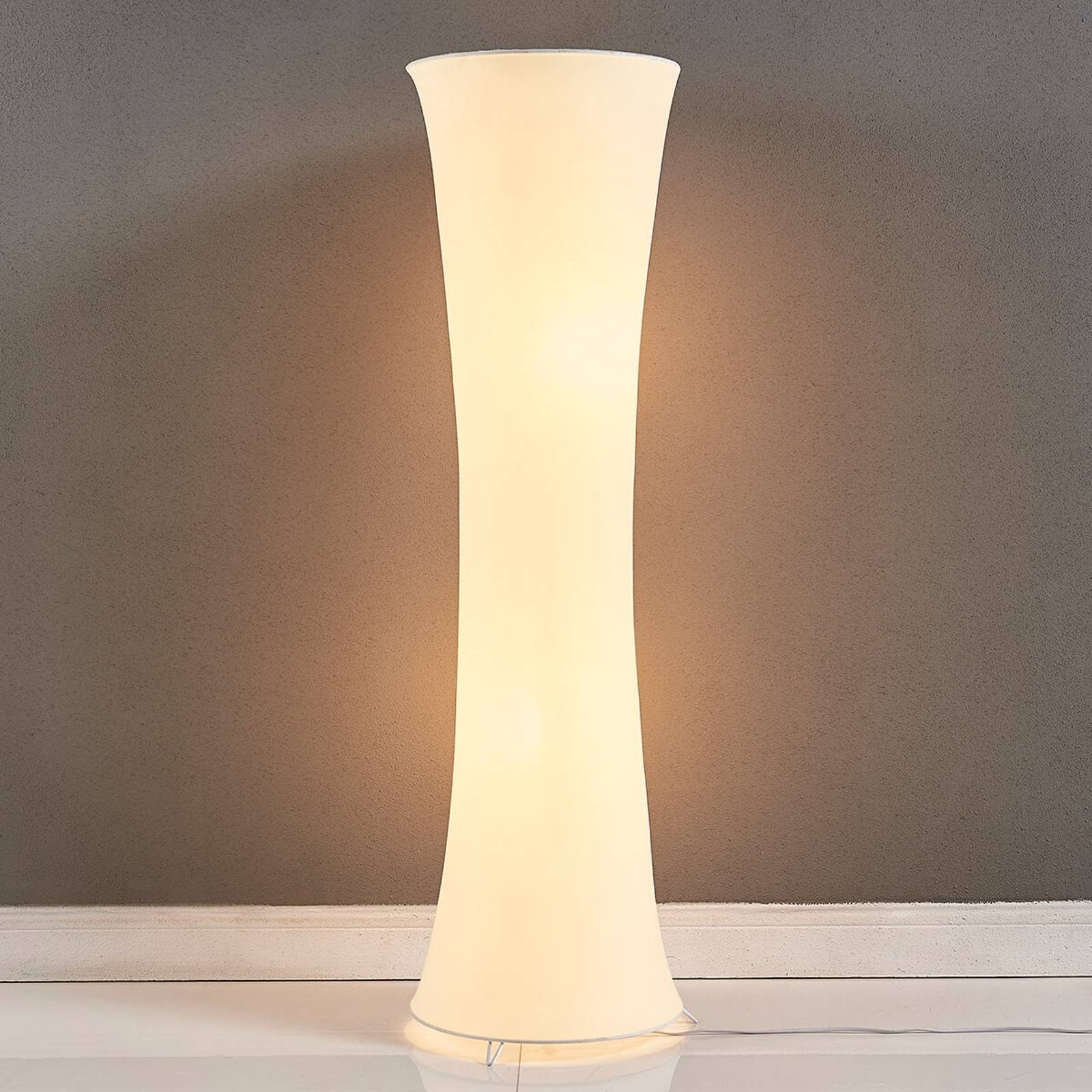 Lindby Stehlampe Liana, Weiß IP20, 2 x 60 W – Bild 4 von 5
