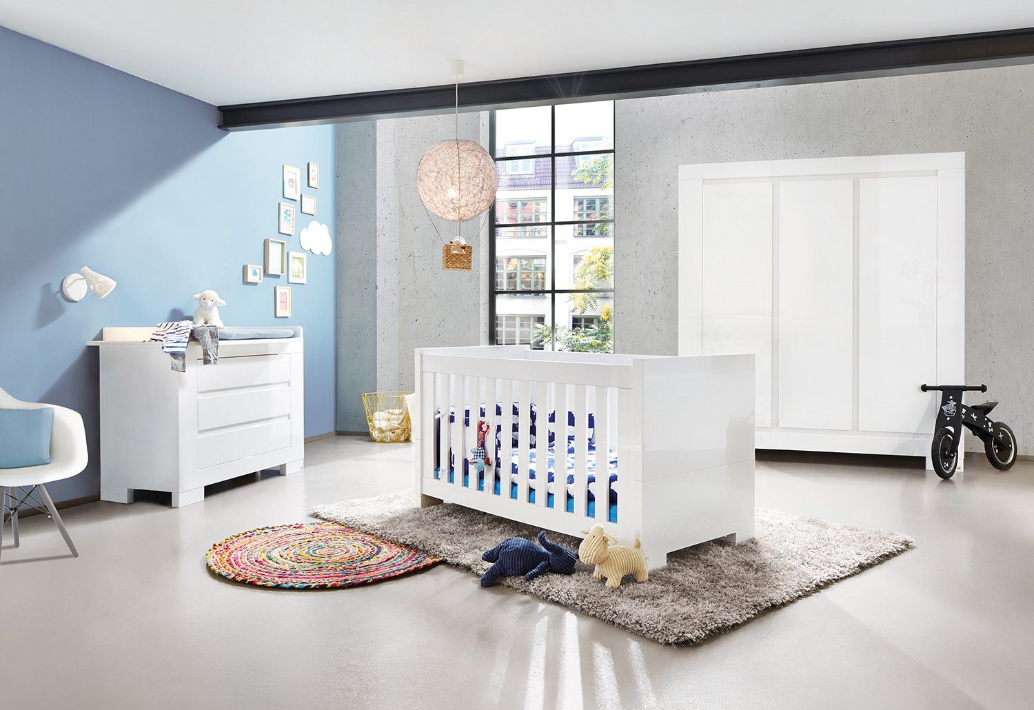 Pinolino® Babyzimmer-Komplettset, (Set, 3-St), breit groß; bestehend aus  Kinderbett, Wickelkommode und 3-trg. Schrank online kaufen | OTTO