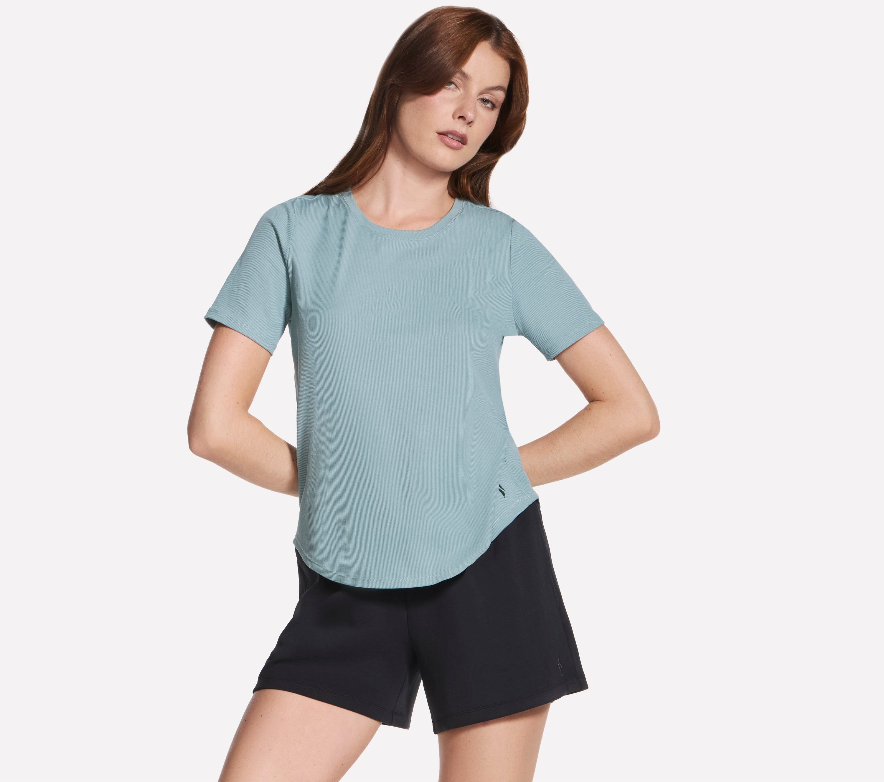 Skechers Funktionsshirt GOWALK LUXE RIB TEE strukturiertes Kurzarm-T-Shirt, mit Rundhalsausschnitt